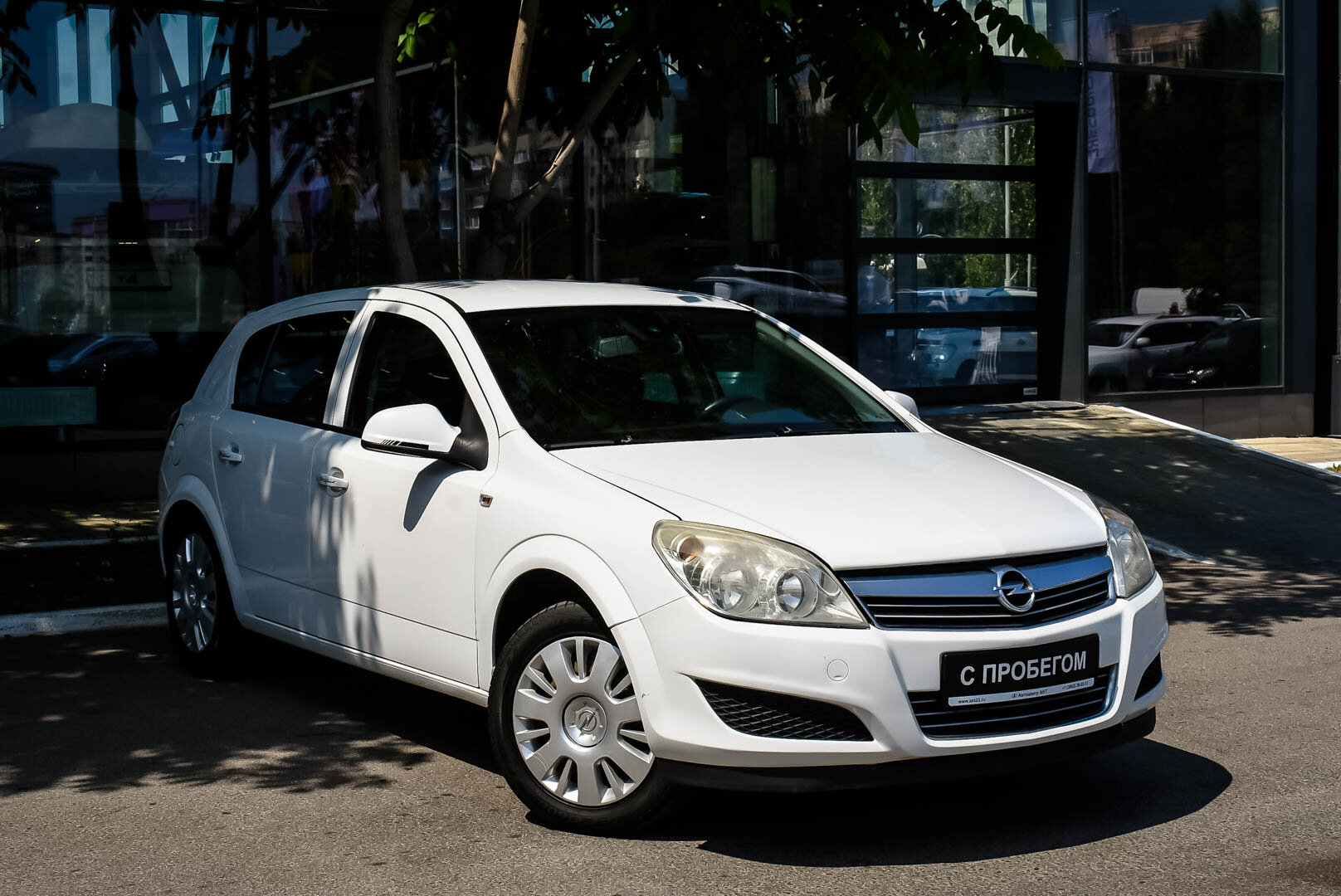Opel Astra, H Рестайлинг 1.8 AT (140 л.с.) 2012