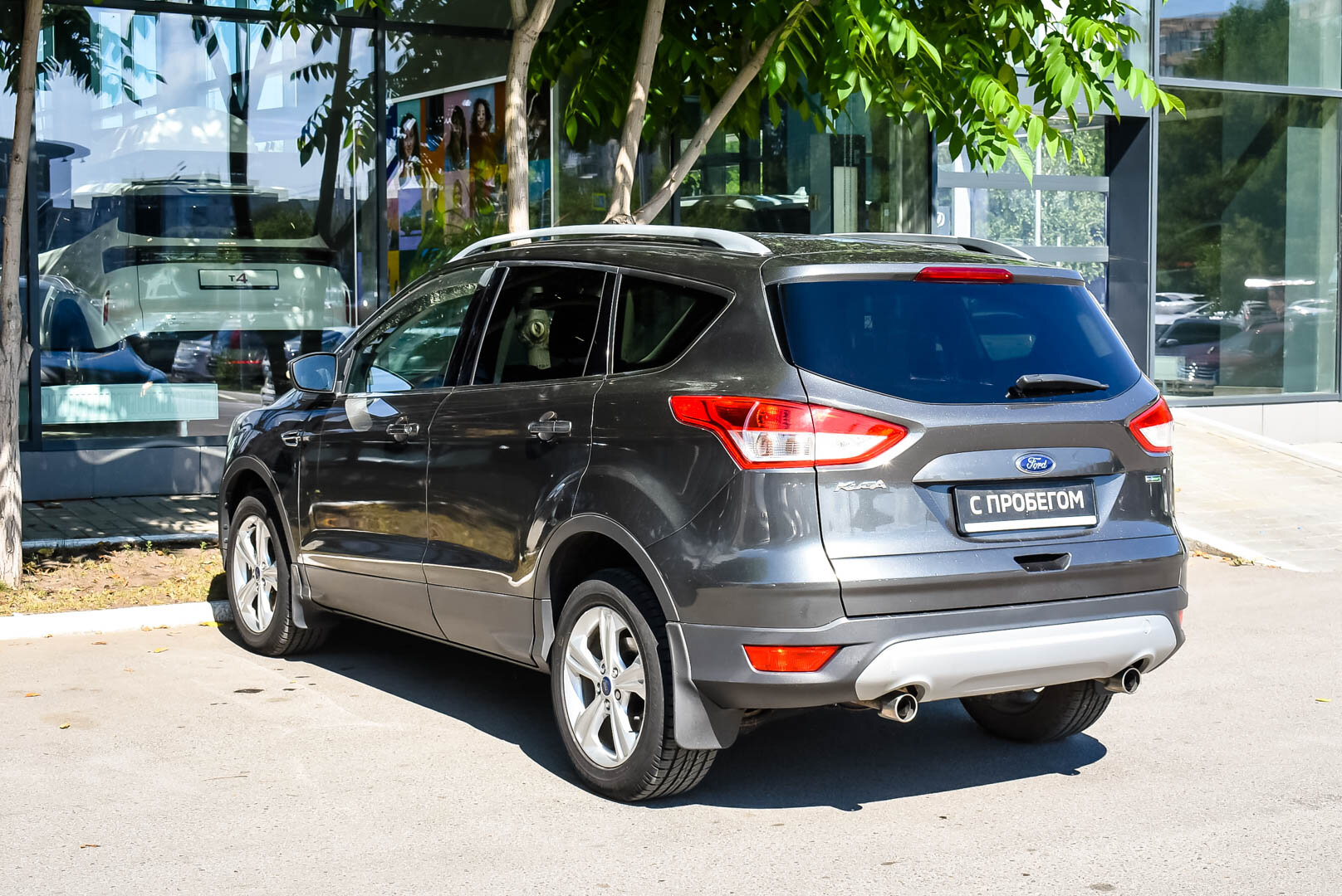 Ford Kuga, II 1.6 AT (150 л.с.) 4WD 2015