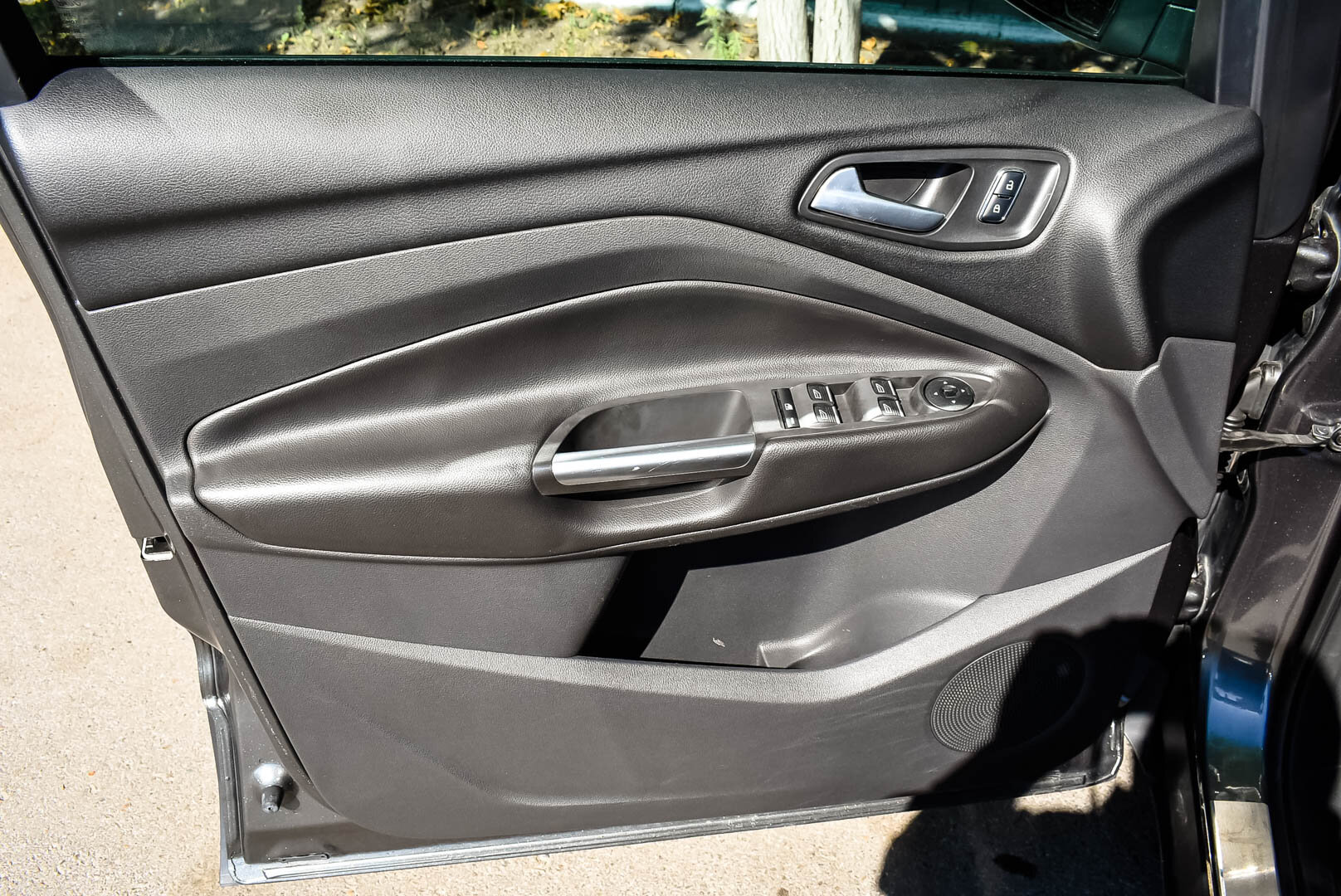 Ford Kuga, II 1.6 AT (150 л.с.) 4WD 2015