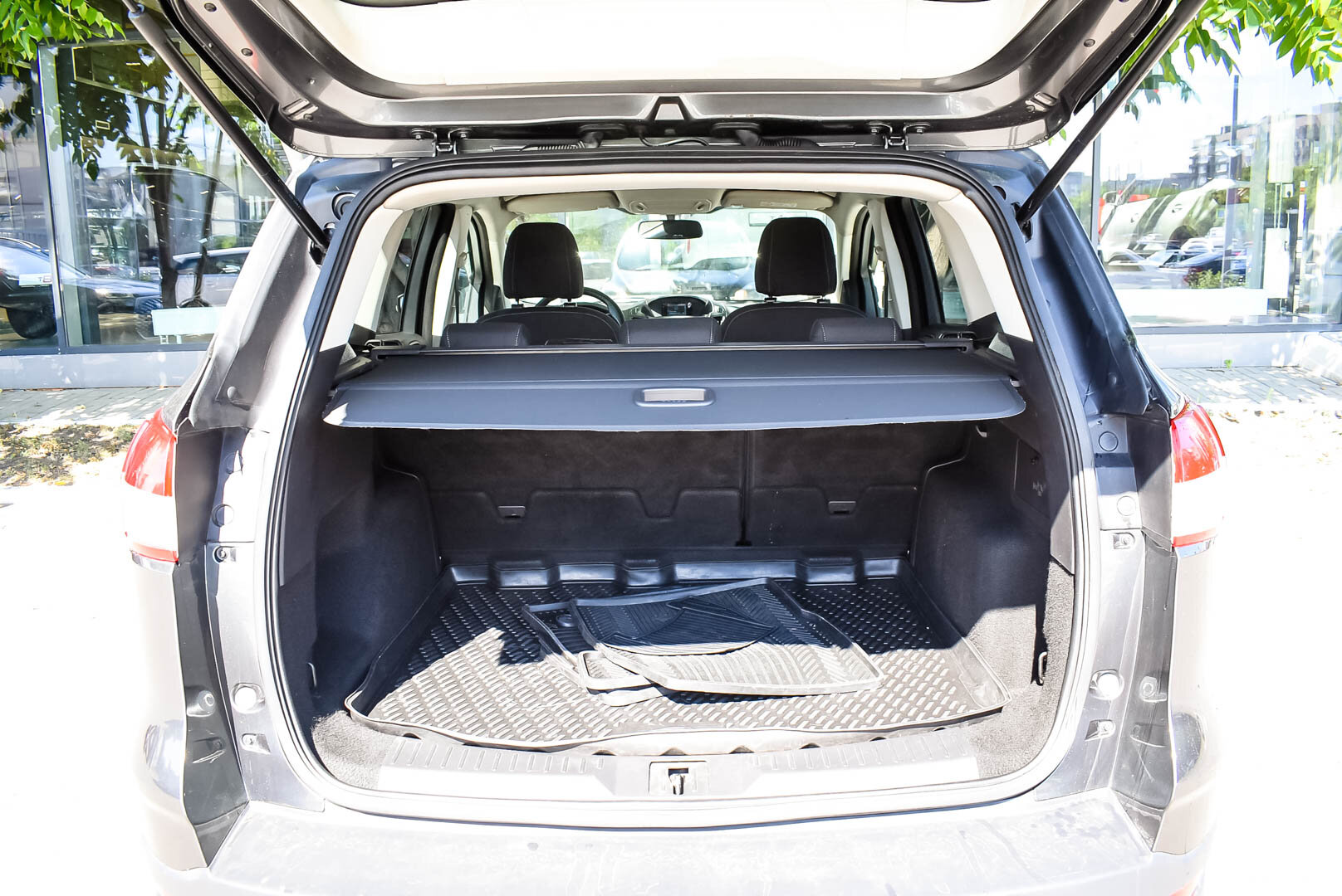 Ford Kuga, II 1.6 AT (150 л.с.) 4WD 2015
