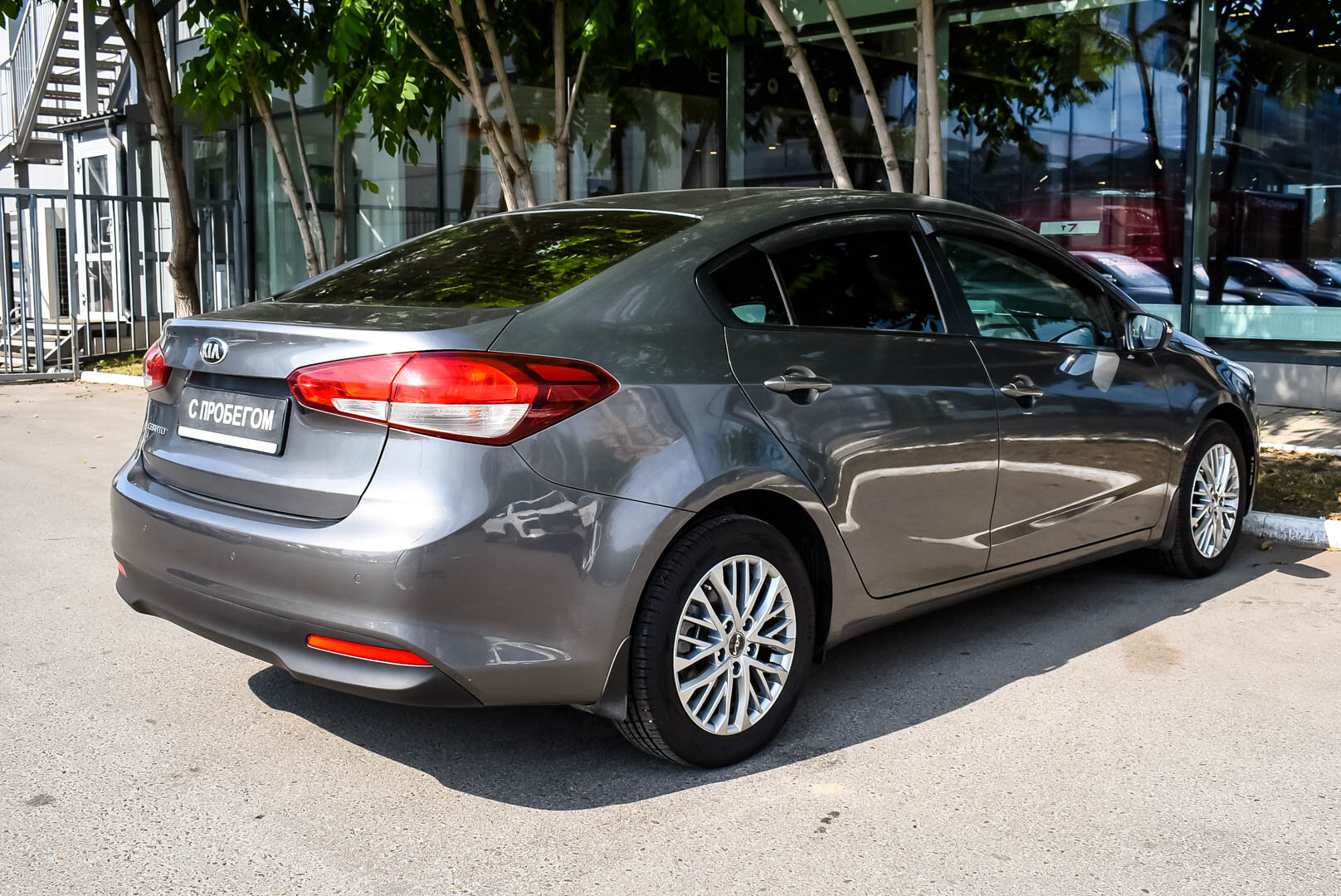 Kia Cerato, III Рестайлинг (Classic) 1.6 AT (130 л.с.) 2016