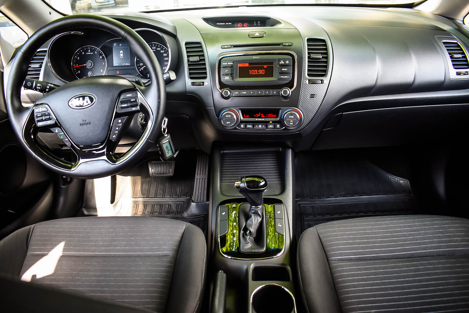 Kia Cerato, III Рестайлинг (Classic) 1.6 AT (130 л.с.) 2016