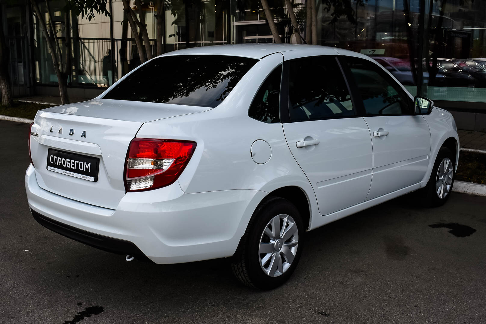 Lada (ВАЗ) Granta, I Рестайлинг 1.6 MT (90 л.с.) 2023