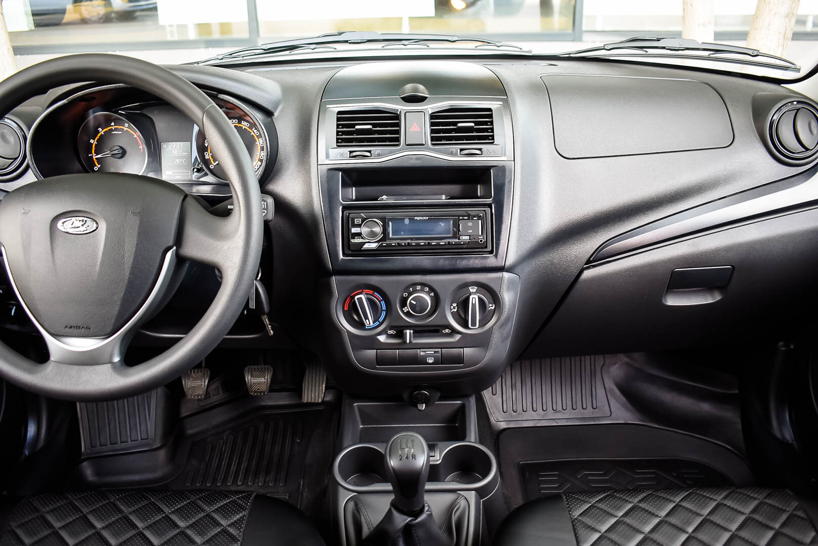 Lada (ВАЗ) Granta, I Рестайлинг 1.6 MT (90 л.с.) 2023