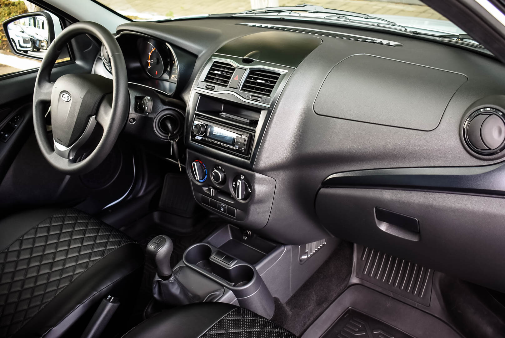Lada (ВАЗ) Granta, I Рестайлинг 1.6 MT (90 л.с.) 2023