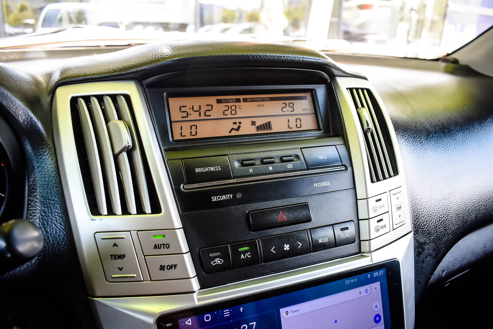 Lexus RX, II 300 3.0 AT (204 л.с.) 4WD 2005
