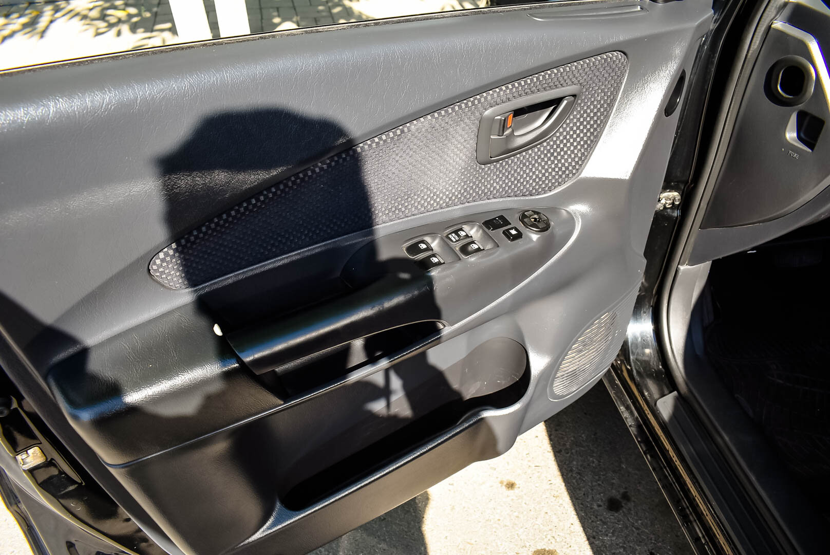 Hyundai Tucson, I 2.0 AT (141 л.с.) 4WD 2007