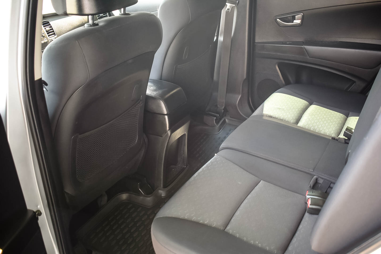 SsangYong Actyon, II 2.0d AT (149 л.с.) 2011