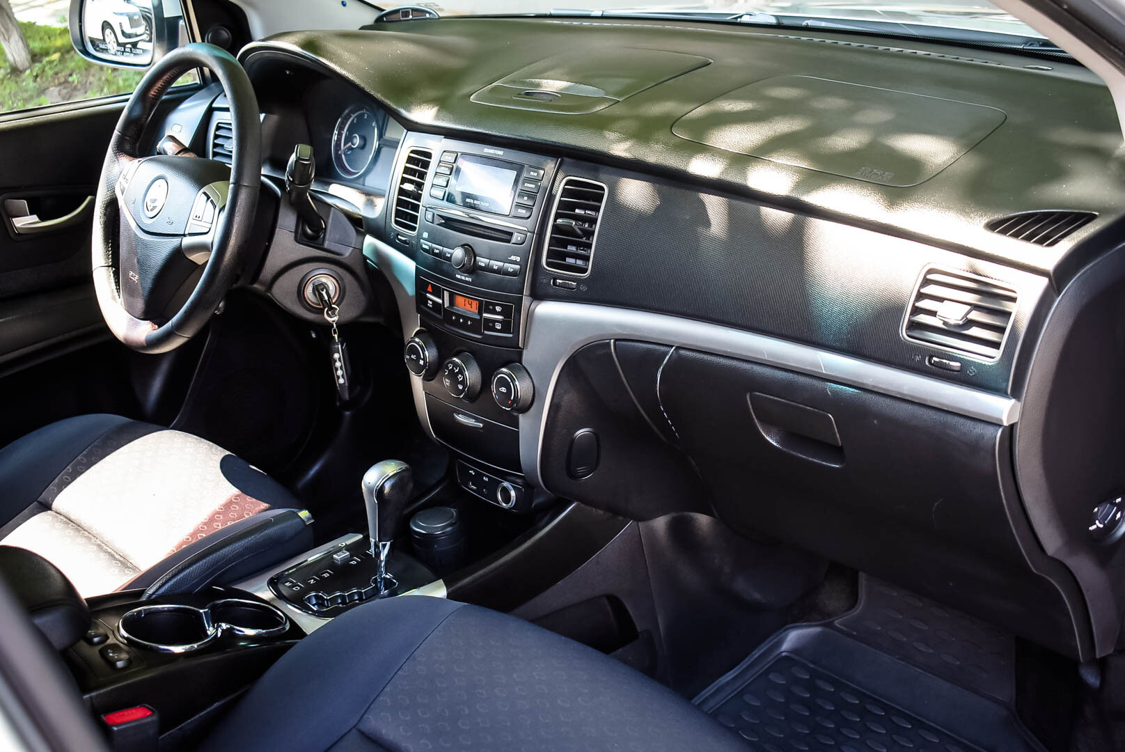 SsangYong Actyon, II 2.0d AT (149 л.с.) 2011