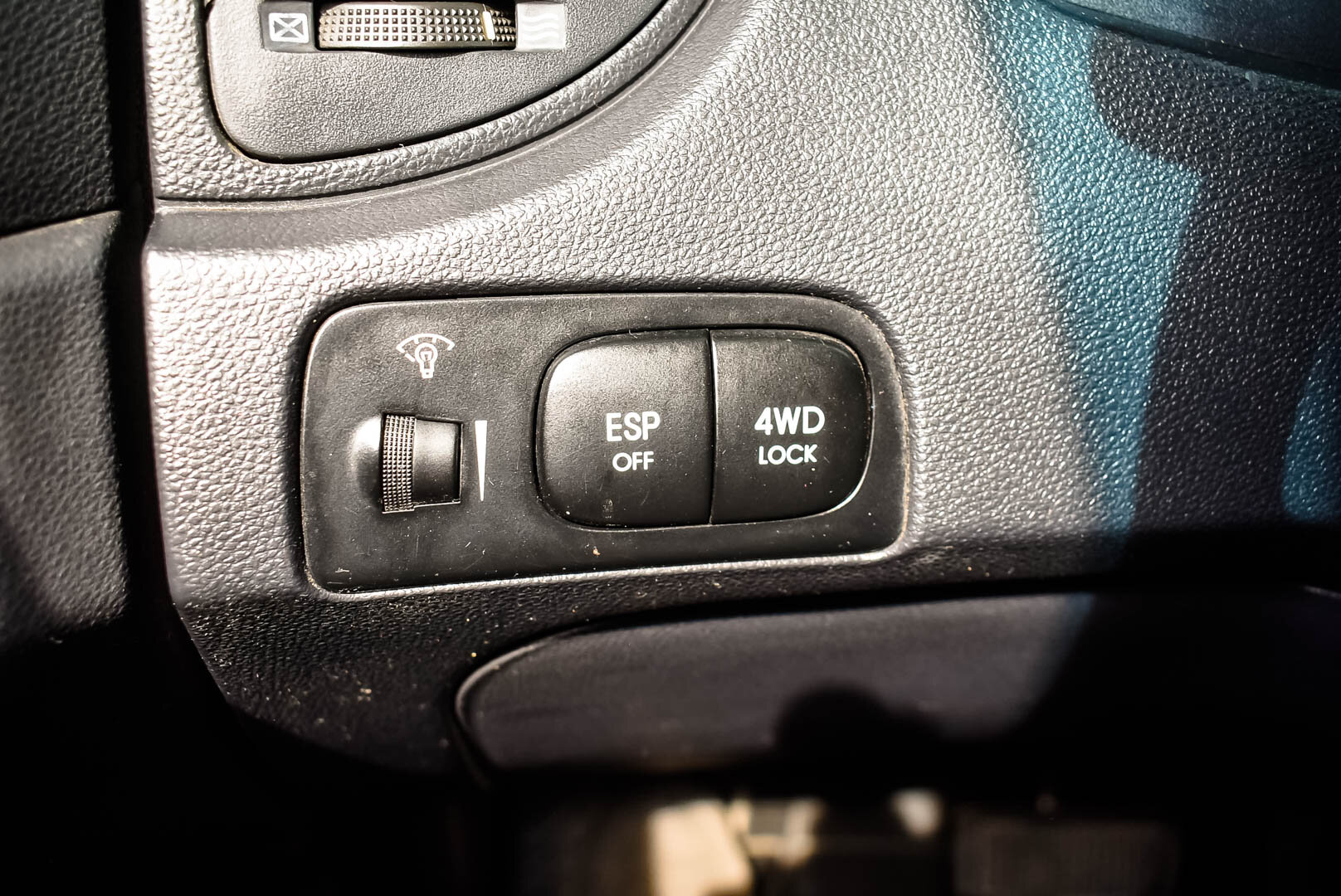 Kia Sportage, II 2.0 AT (141 л.с.) 4WD 2008