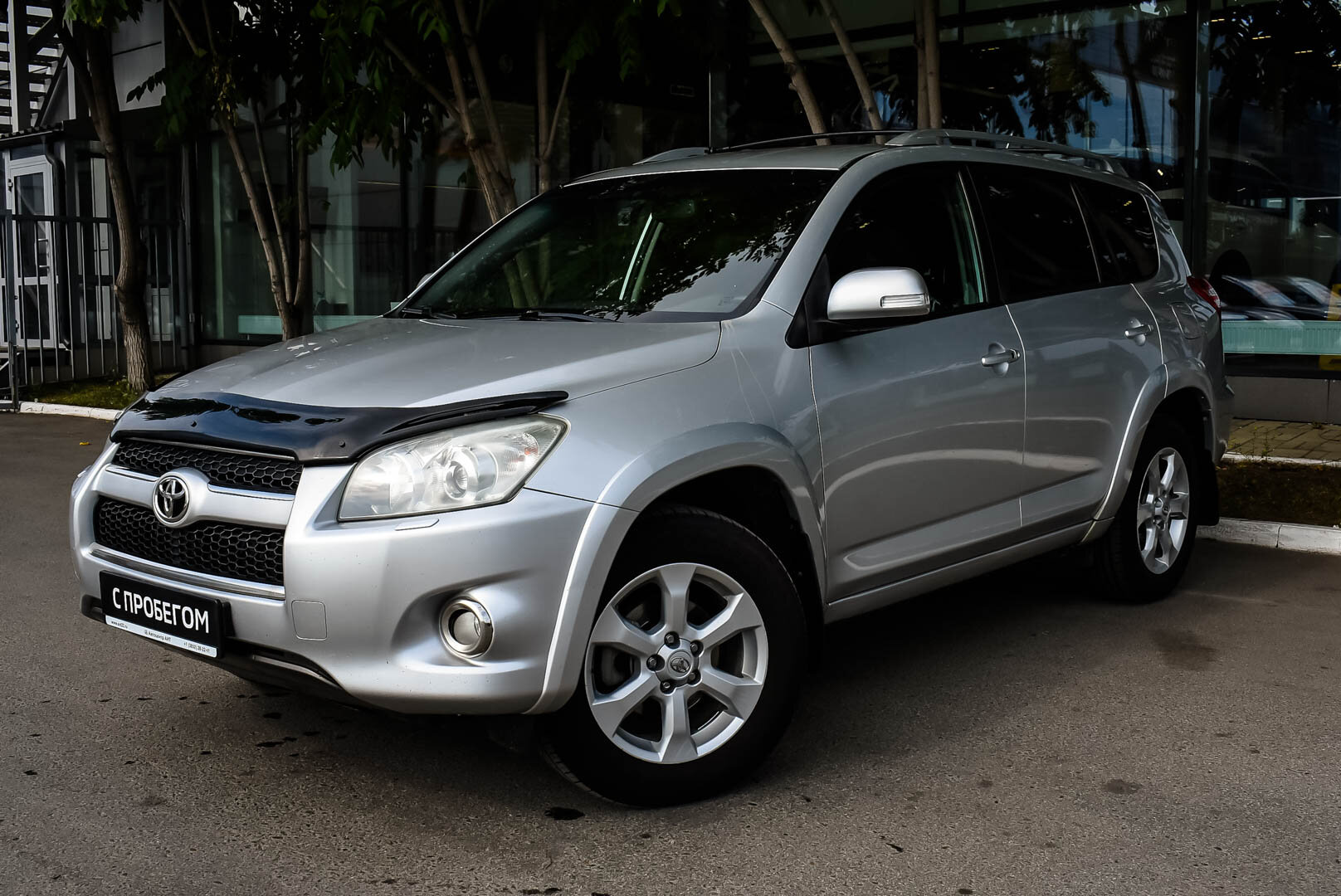 Toyota RAV4, III (XA30) Рестайлинг 2.4 AT (170 л.с.) 4WD 2011
