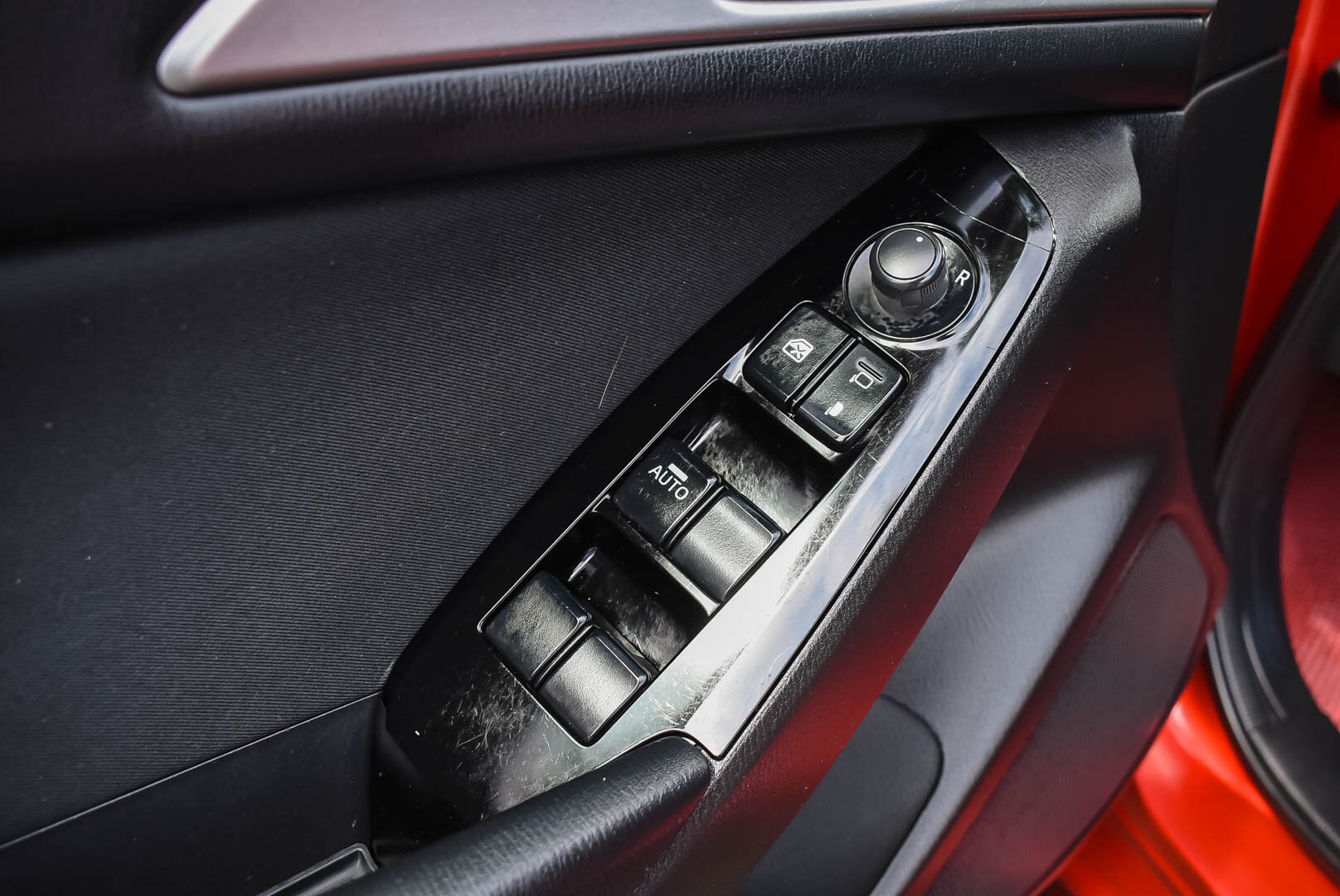 Mazda 3, III (BM) Рестайлинг 1.5 AT (120 л.с.) 2018