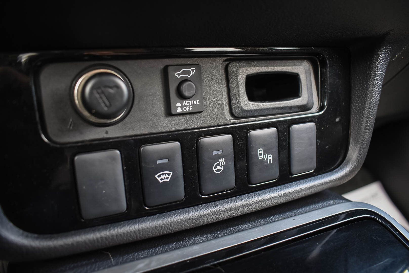 Mitsubishi Outlander, III Рестайлинг 2 3.0 AT (227 л.с.) 4WD 2018