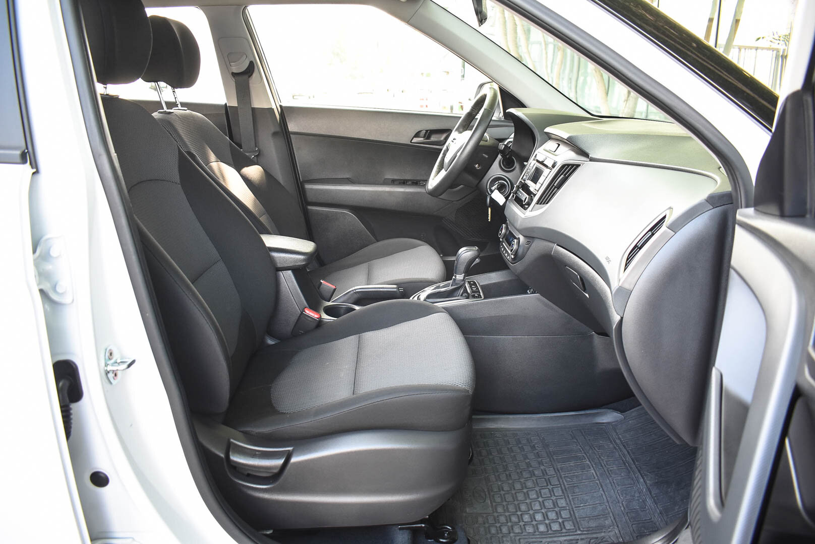 Hyundai Creta, I Рестайлинг 1.6 AT (123 л.с.) 2021