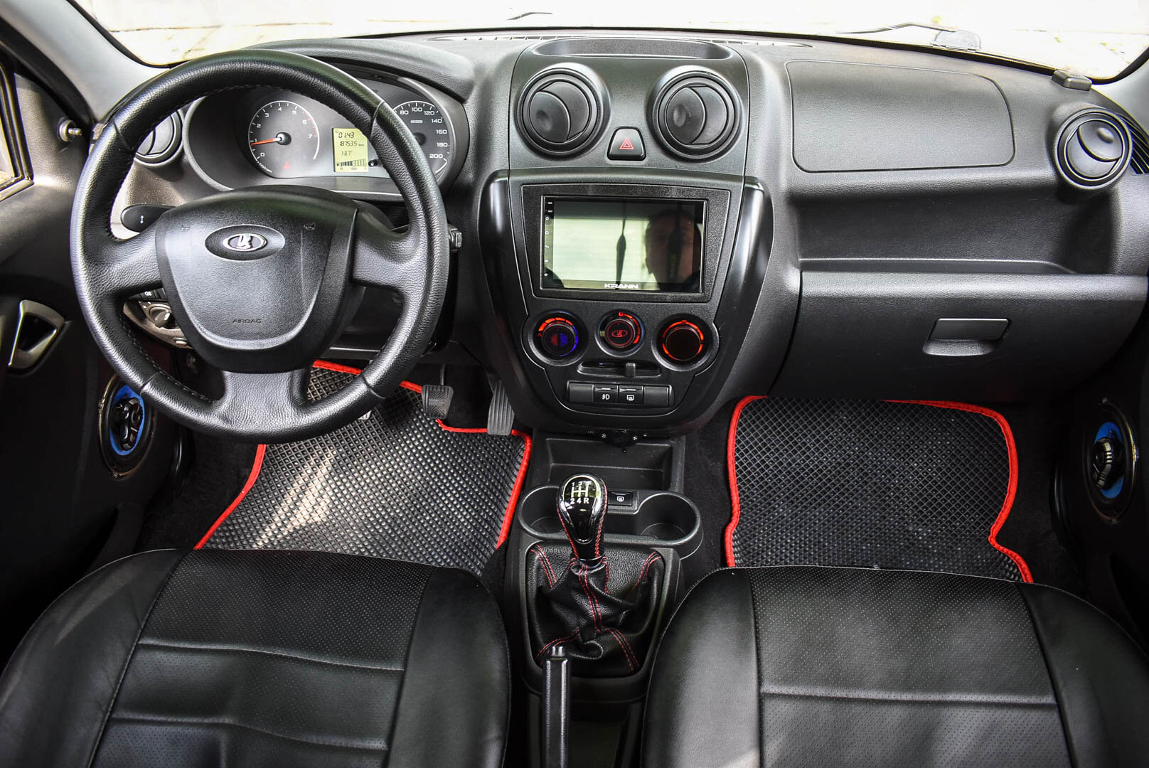 Lada (ВАЗ) Granta, I 1.6 MT (87 л.с.) 2013