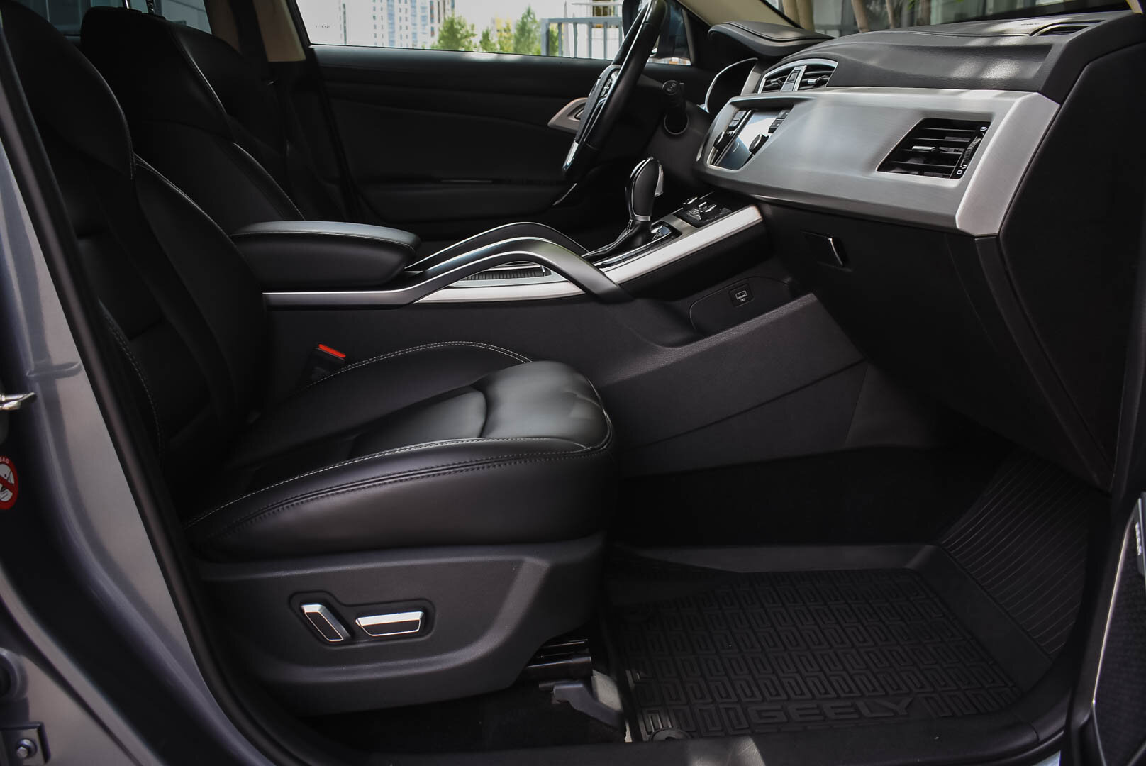Geely Atlas, I 2.4 AT (149 л.с.) 4WD 2021