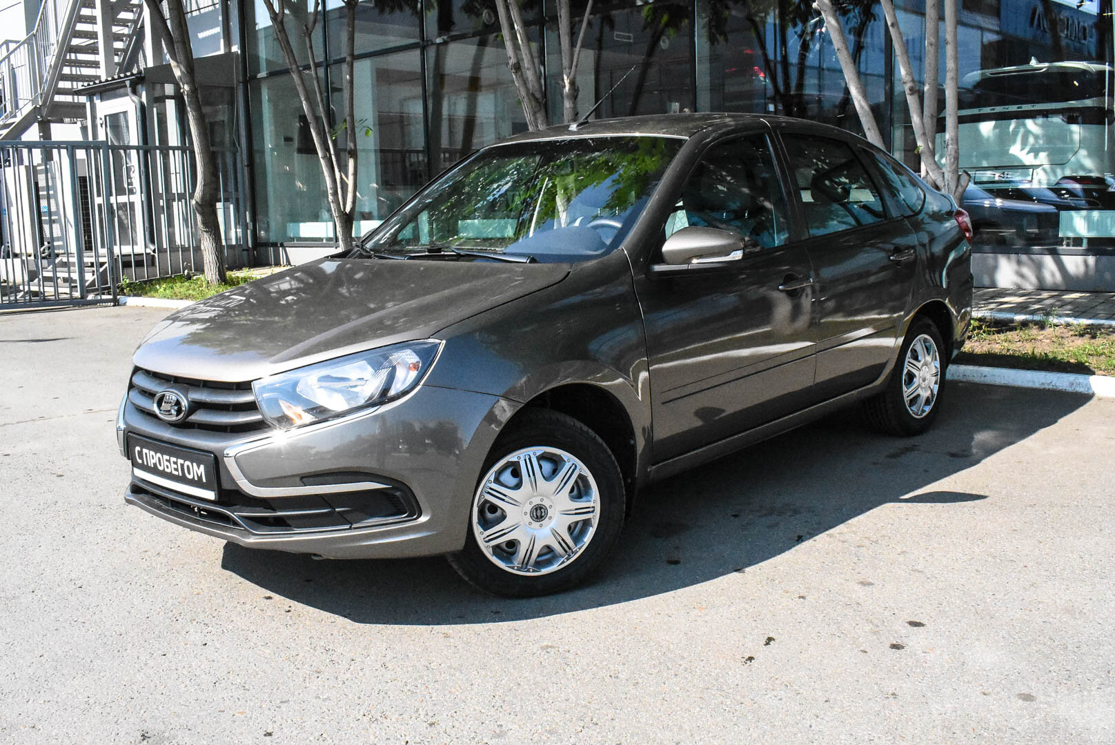 Lada (ВАЗ) Granta, I Рестайлинг 1.6 MT (90 л.с.) 2024