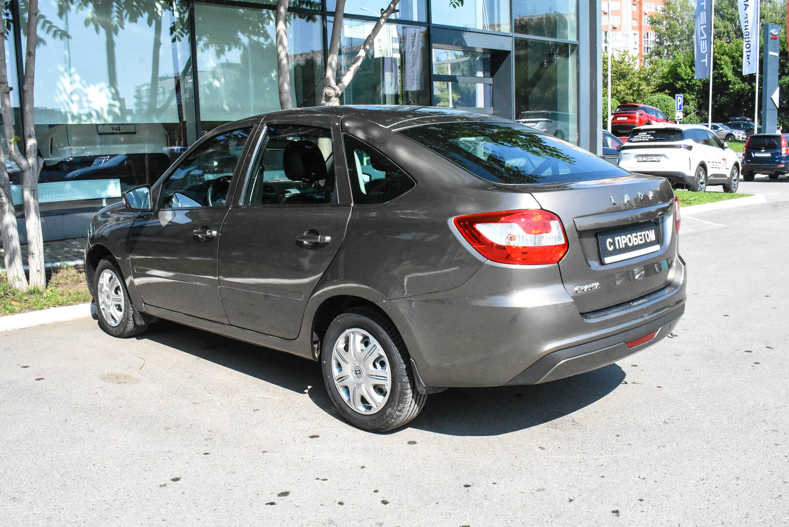 Lada (ВАЗ) Granta, I Рестайлинг 1.6 MT (90 л.с.) 2024