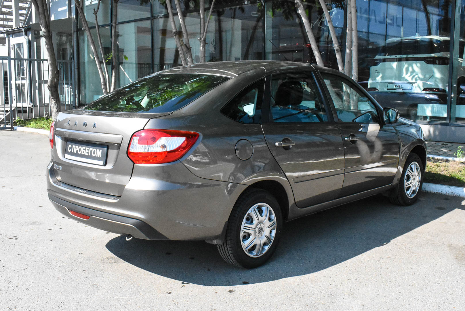 Lada (ВАЗ) Granta, I Рестайлинг 1.6 MT (90 л.с.) 2024