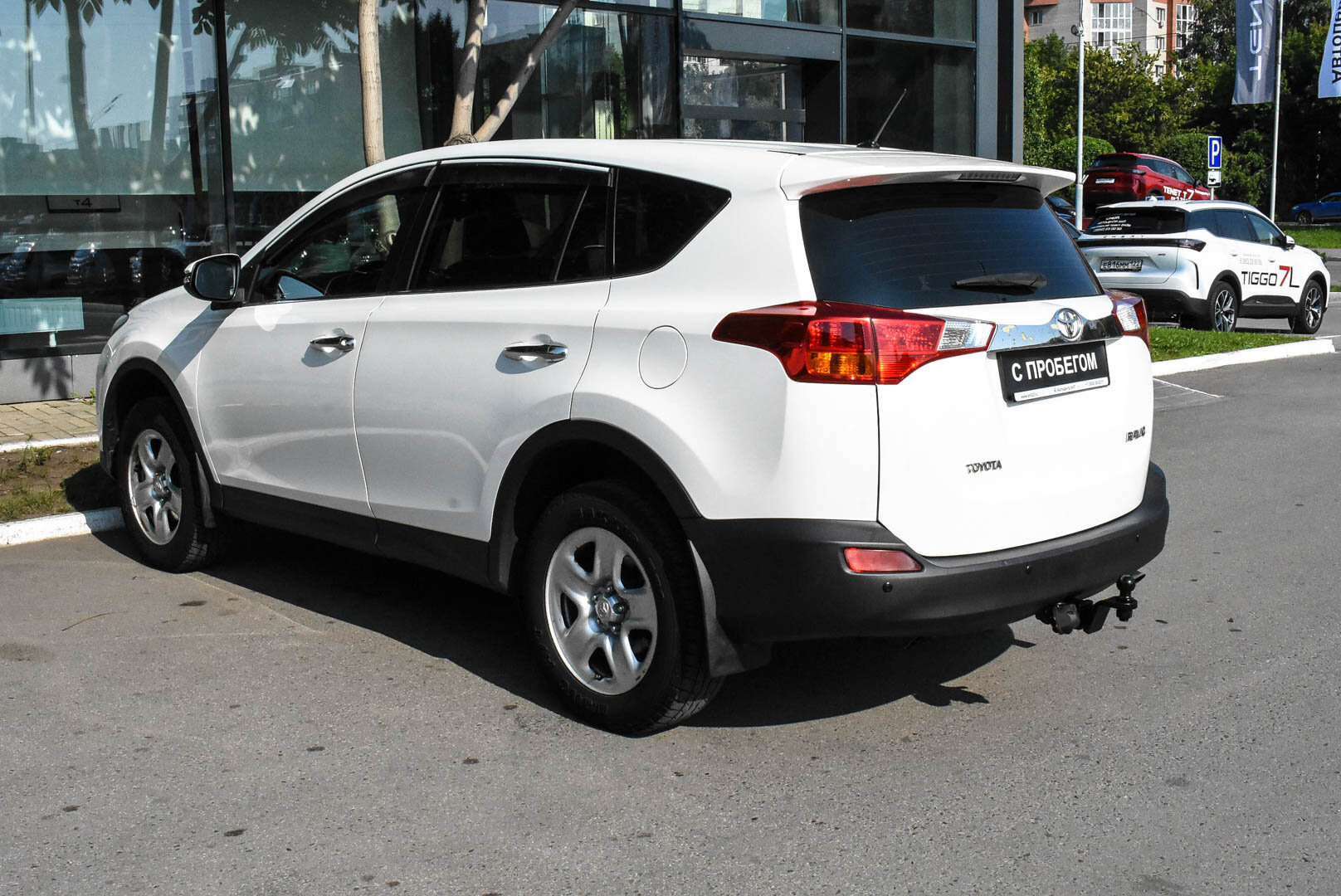 Toyota RAV4, IV (XA40) 2.0 CVT (146 л.с.) 2014