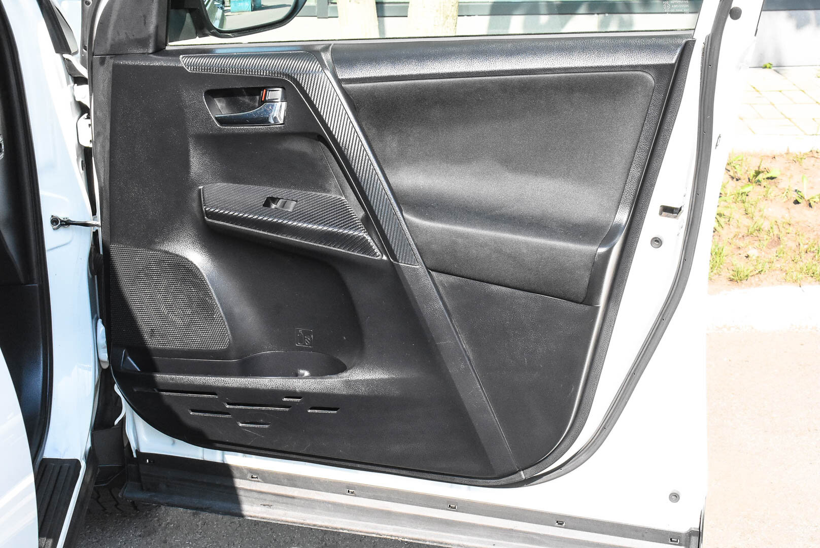 Toyota RAV4, IV (XA40) 2.0 CVT (146 л.с.) 2014