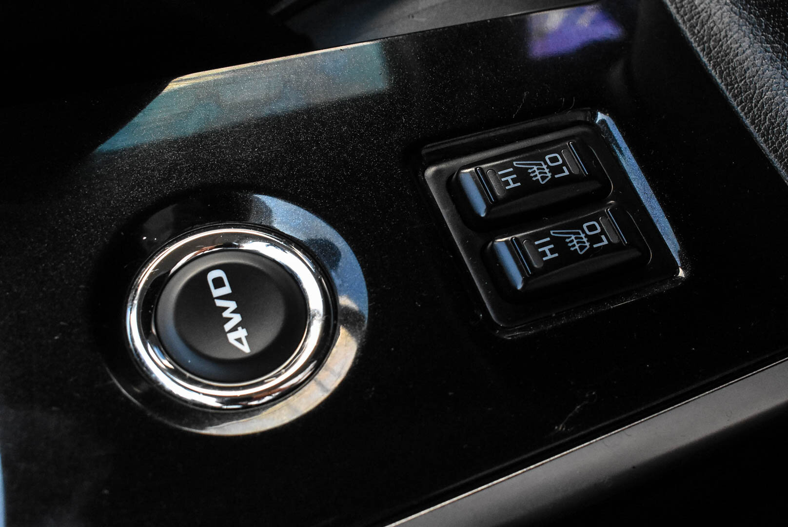 Mitsubishi Outlander, III Рестайлинг 2 2.0 CVT (146 л.с.) 4WD 2018