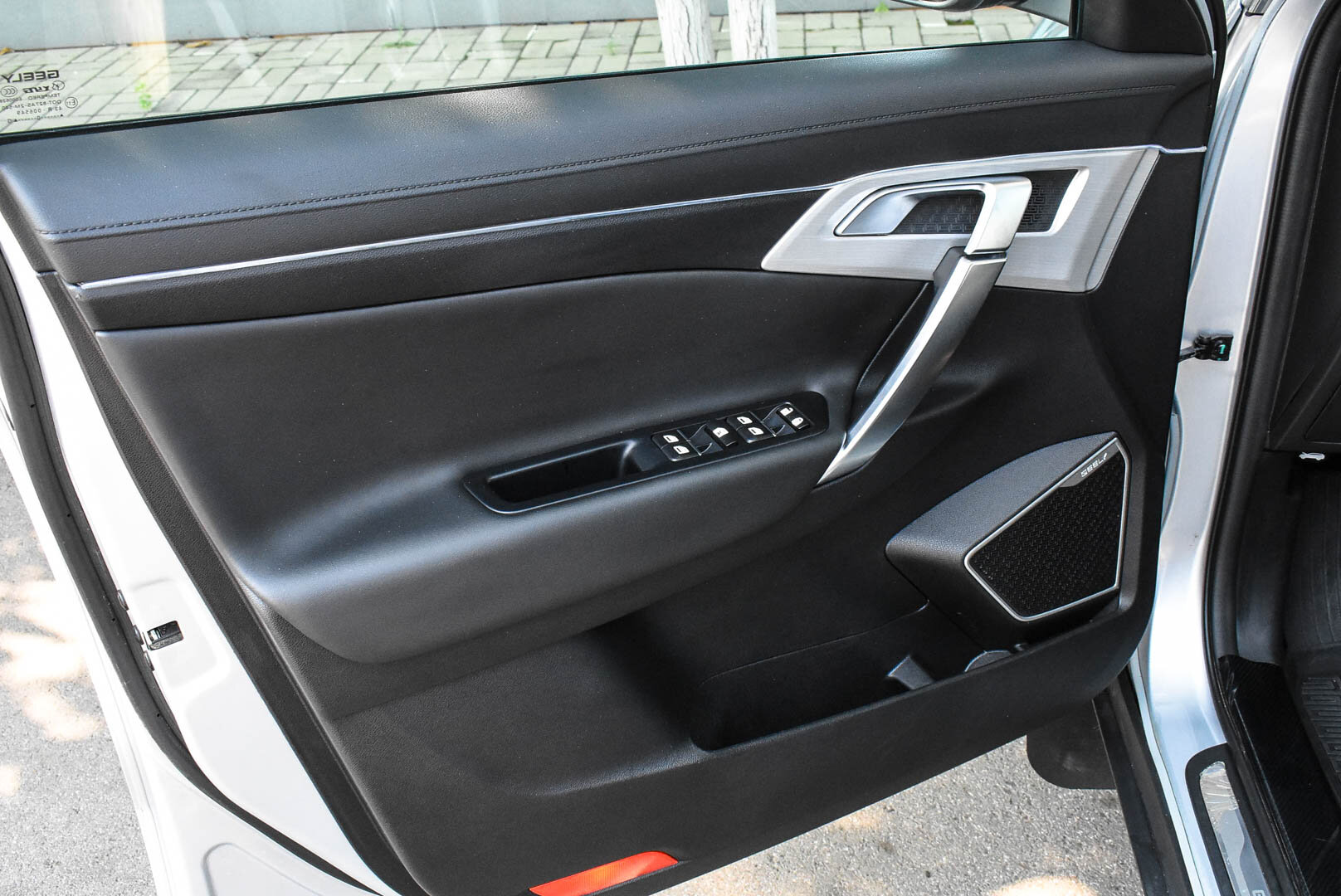 Geely Atlas, I 2.4 AT (149 л.с.) 4WD 2021