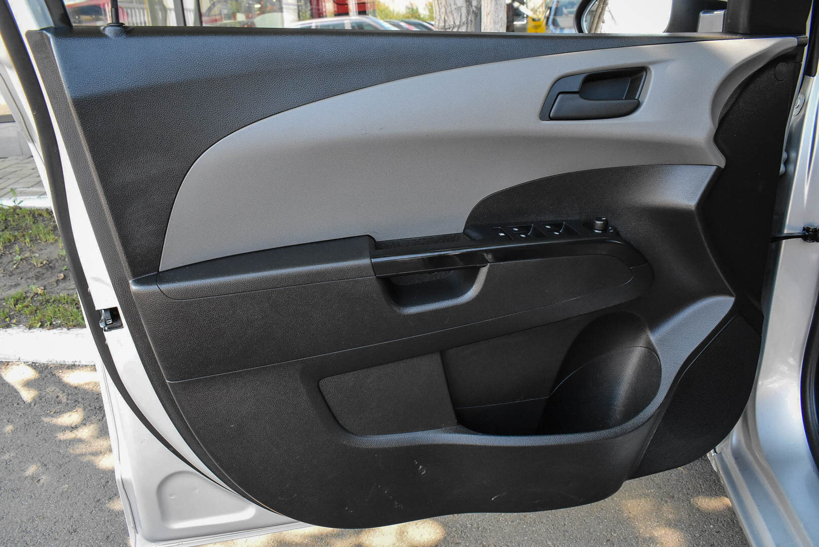 Chevrolet Aveo, II 1.6 AT (115 л.с.) 2013