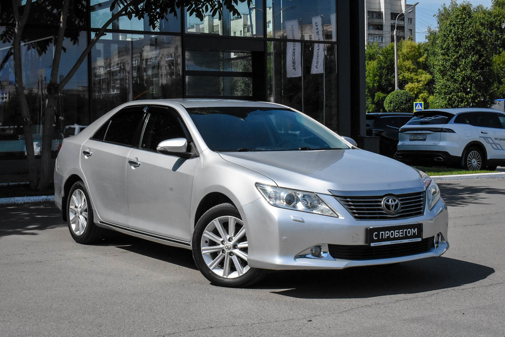 Toyota Camry, VII (XV50) 2.5 AT (181 л.с.) 2012
