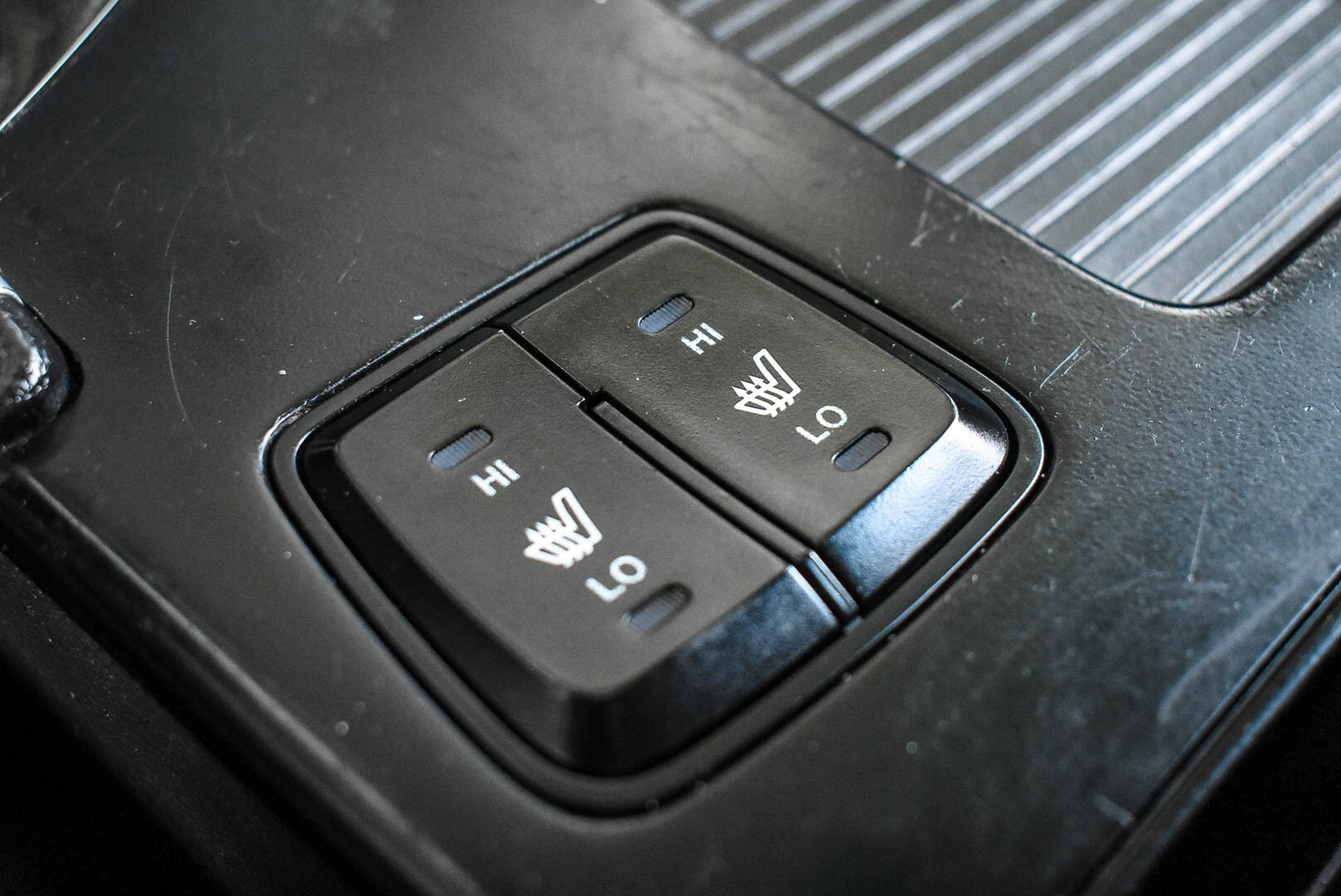 Hyundai Sonata, VI (YF) 2.0 AT (150 л.с.) 2011
