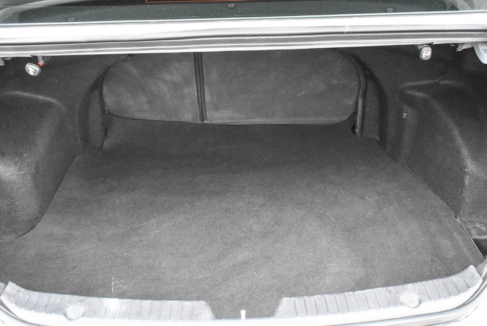 Hyundai Sonata, VI (YF) 2.0 AT (150 л.с.) 2011
