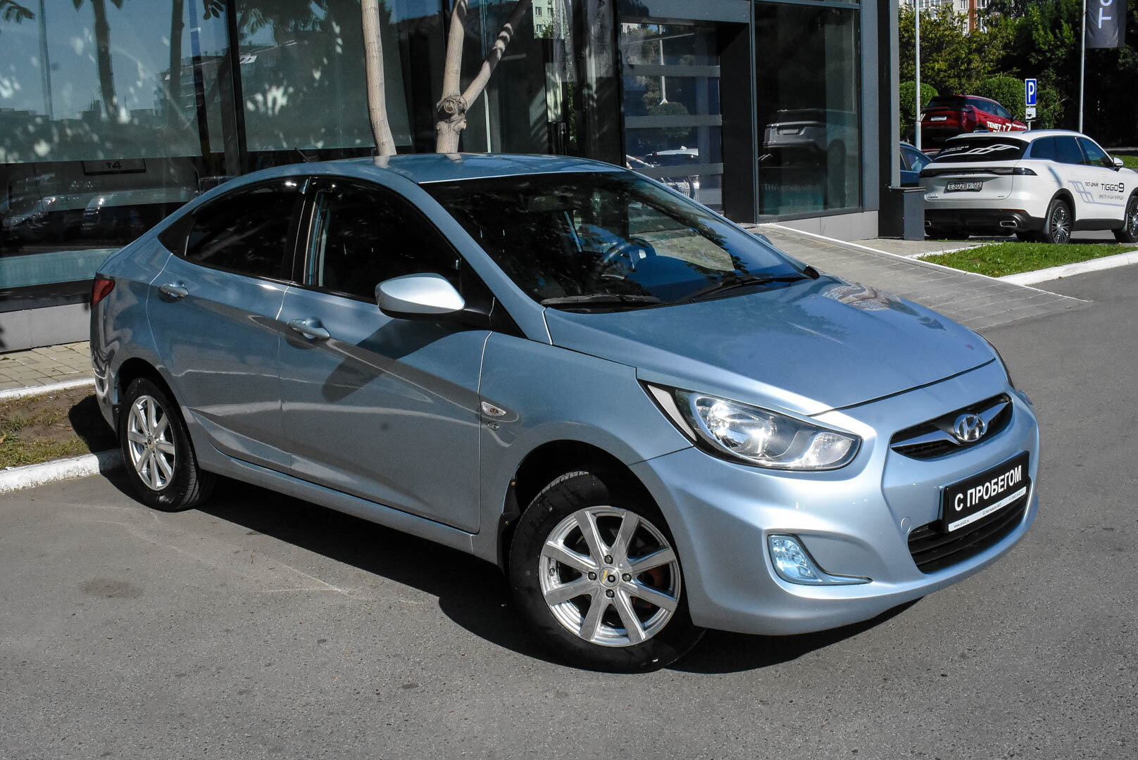 Hyundai Solaris, I 1.6 MT (123 л.с.) 2013