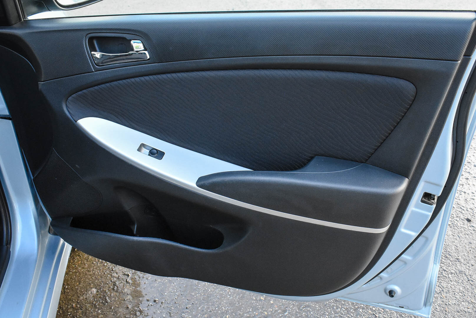 Hyundai Solaris, I 1.6 MT (123 л.с.) 2013