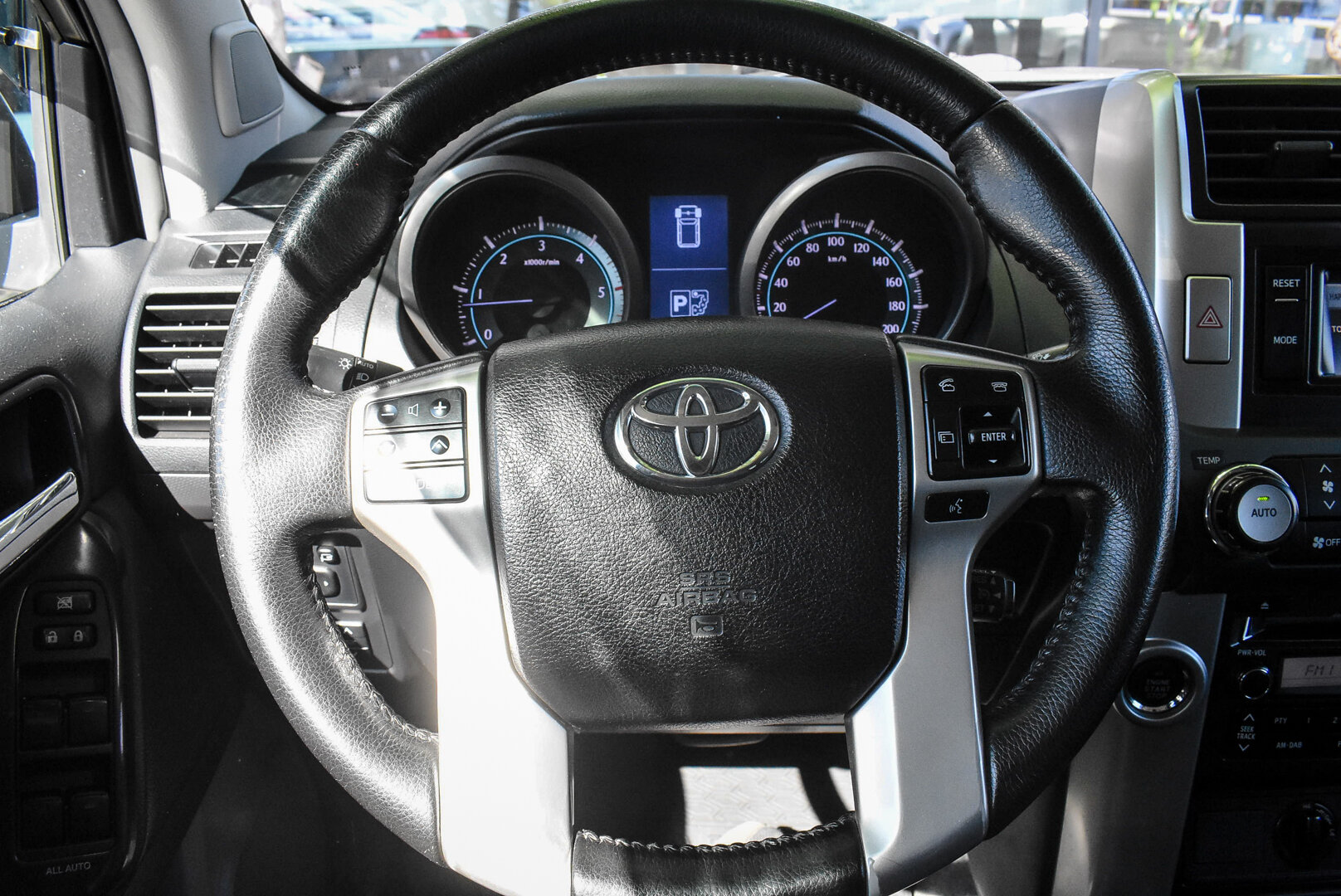 Toyota Land Cruiser Prado, 150 Series 3.0d AT (173 л.с.) 4WD 2013