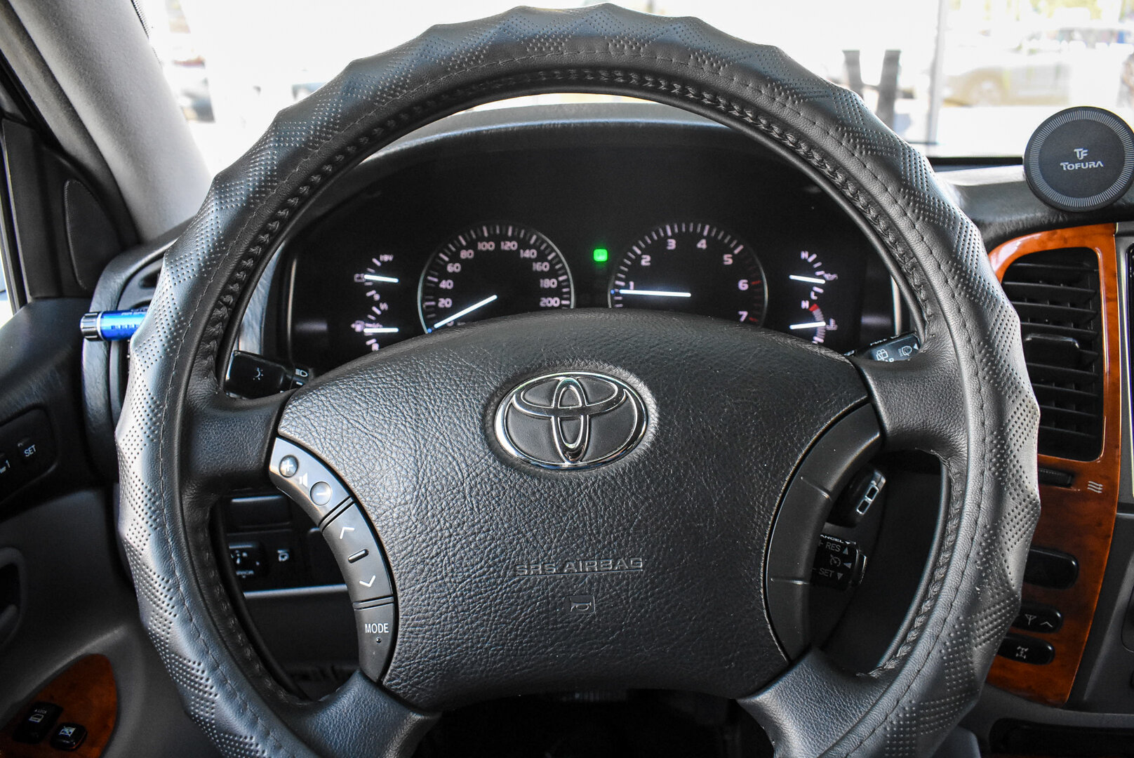 Toyota Land Cruiser, 100 Series Рестайлинг 2 4.7 AT (235 л.с.) 4WD 2006