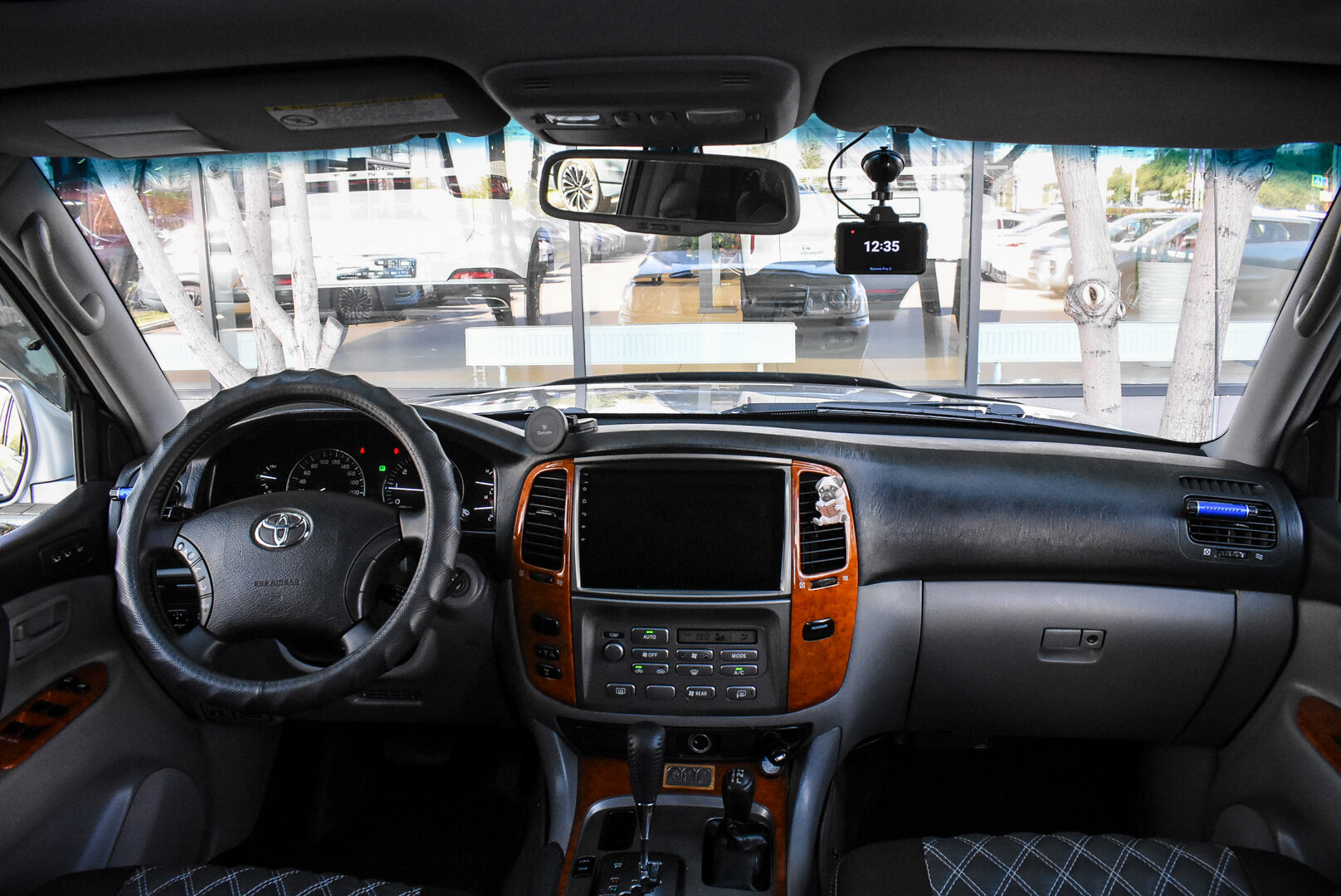 Toyota Land Cruiser, 100 Series Рестайлинг 2 4.7 AT (235 л.с.) 4WD 2006
