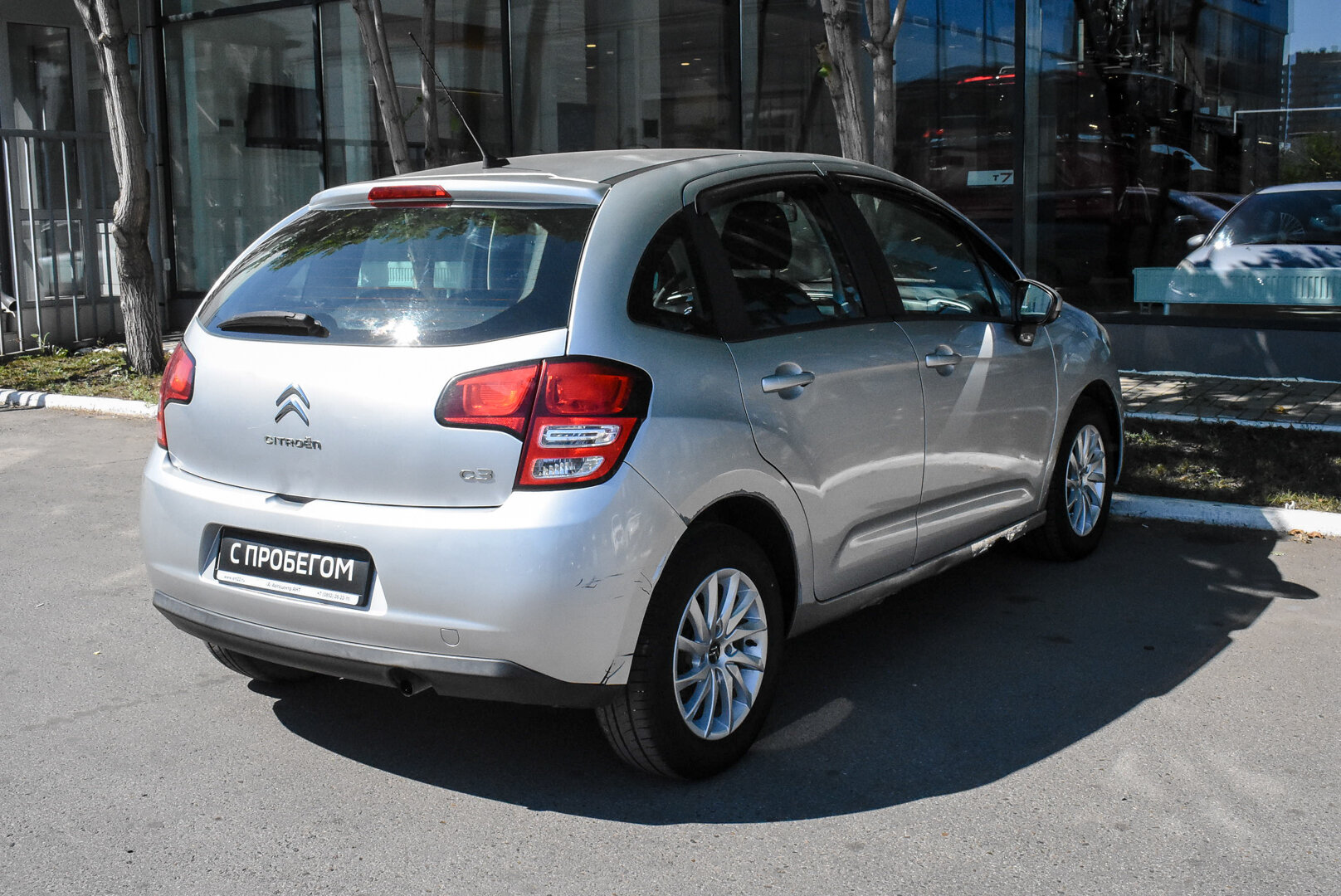 Citroen C3, II 1.4 MT (75 л.с.) 2010