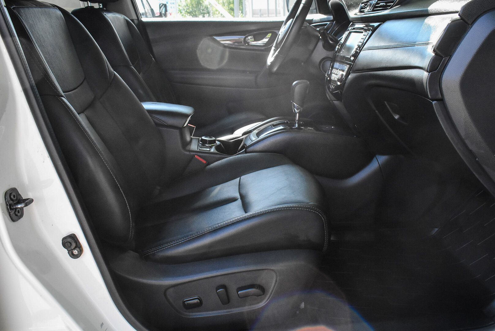 Nissan Qashqai, II Рестайлинг 2.0 CVT (144 л.с.) 4WD 2020