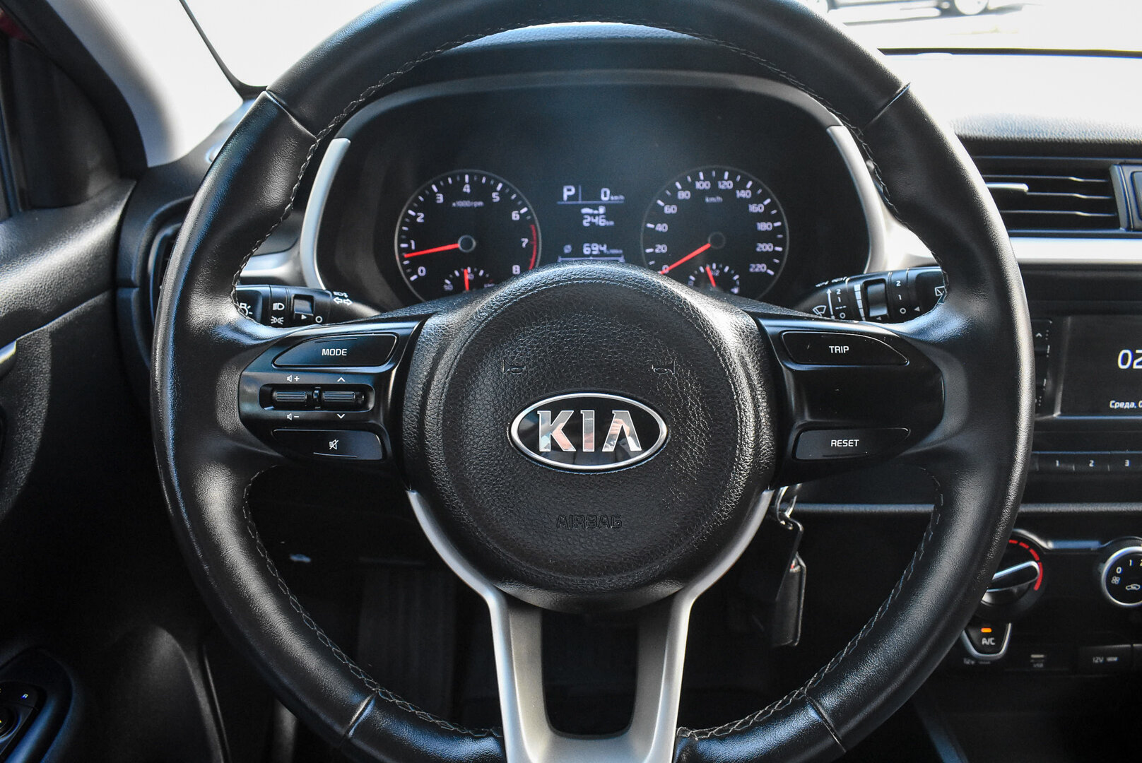 Kia Rio, IV Рестайлинг X 1.6 AT (123 л.с.) 2021