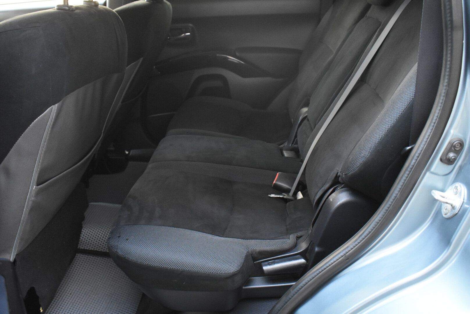 Mitsubishi Outlander, II 3.0 AT (220 л.с.) 4WD 2007