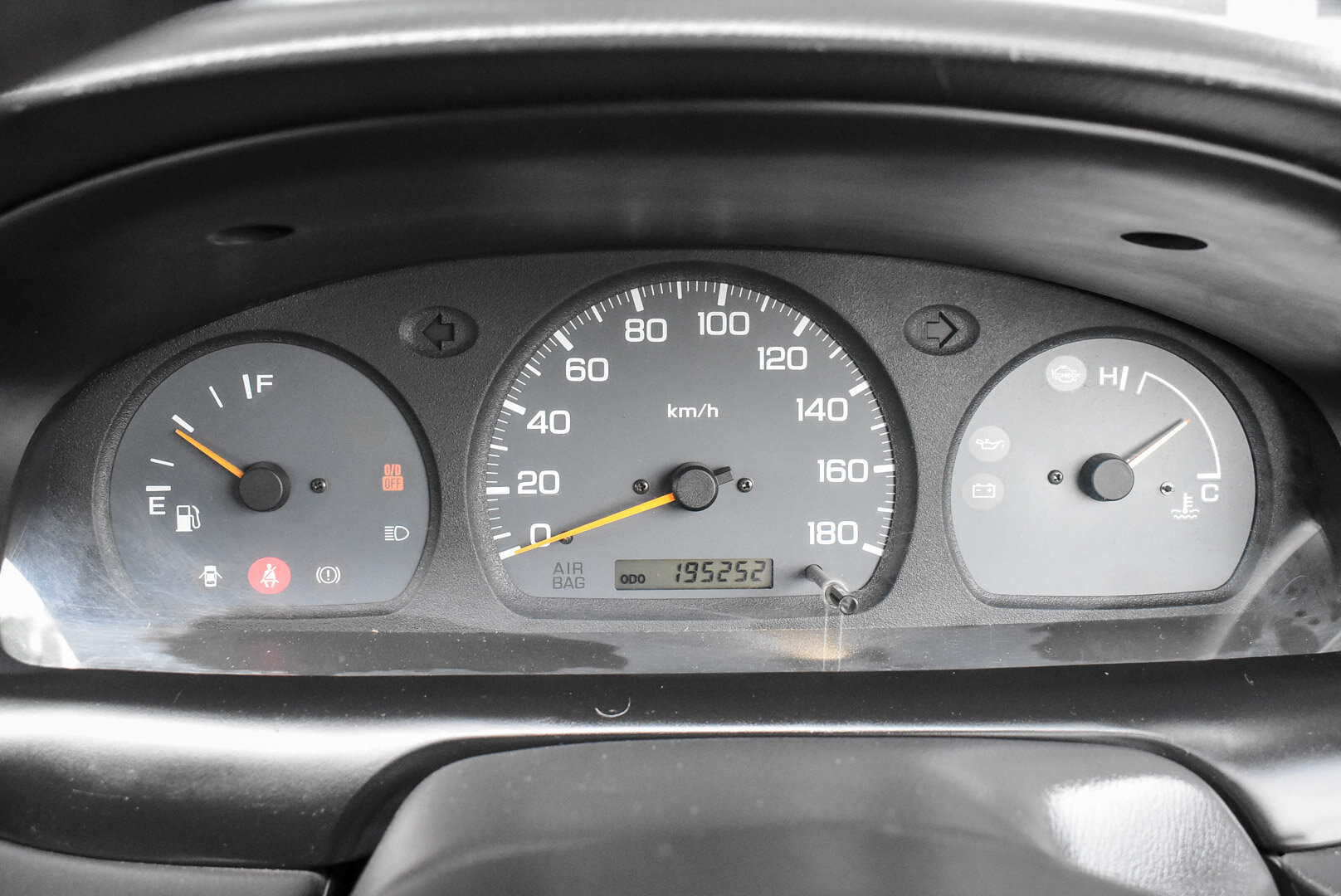 Nissan Sunny, B14 1.5 AT (105 л.с.) 1998