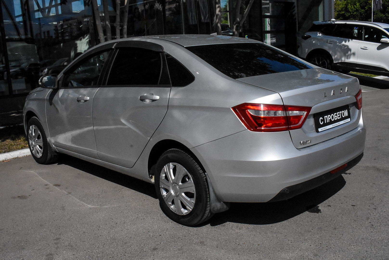 Lada (ВАЗ) Vesta, I 1.6 AMT (106 л.с.) 2016