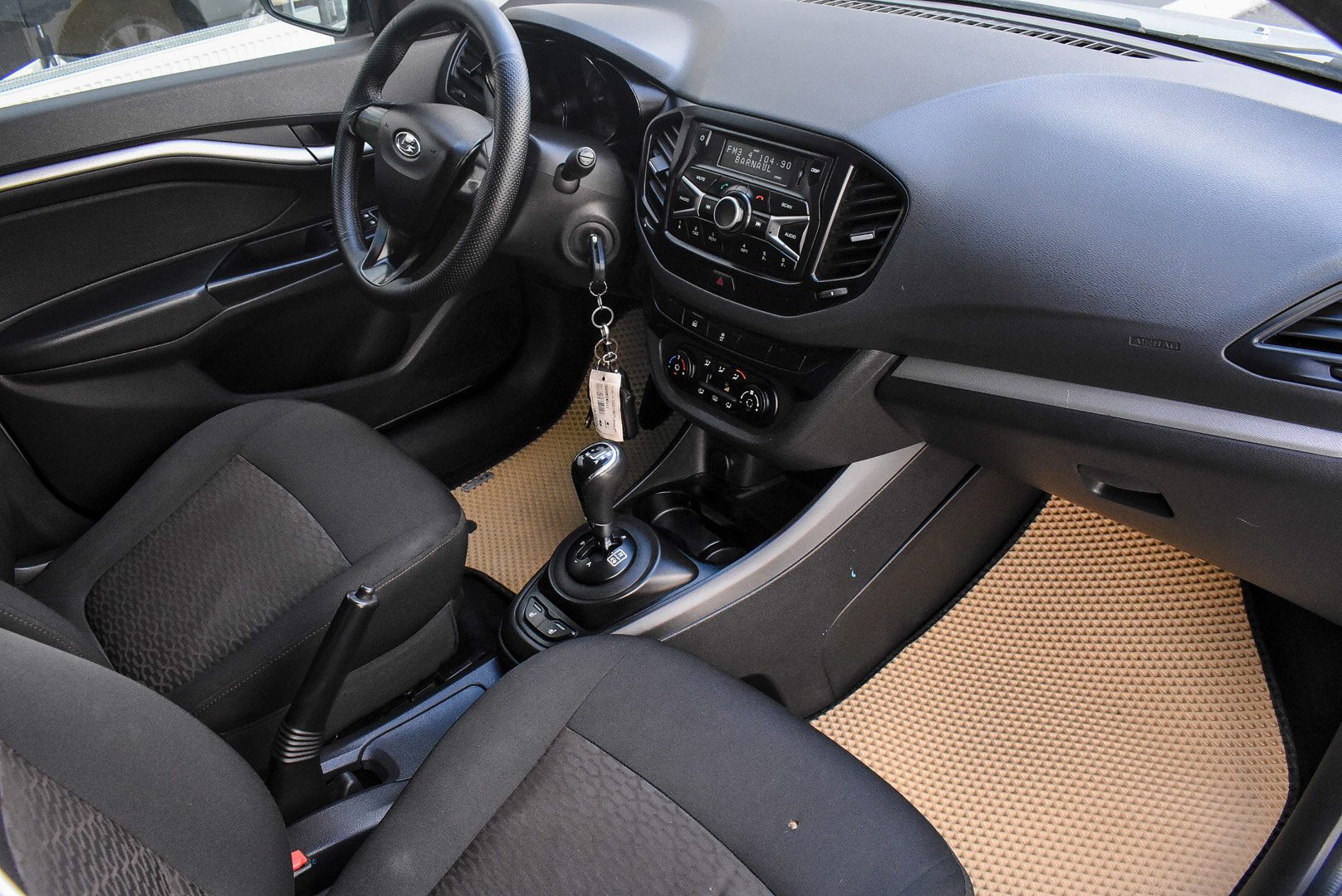 Lada (ВАЗ) Vesta, I 1.6 AMT (106 л.с.) 2016