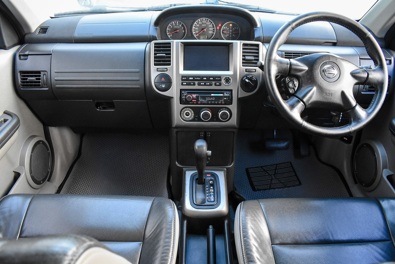 Nissan X-Trail, I Рестайлинг 2.0 AT (150 л.с.) 4WD 2004