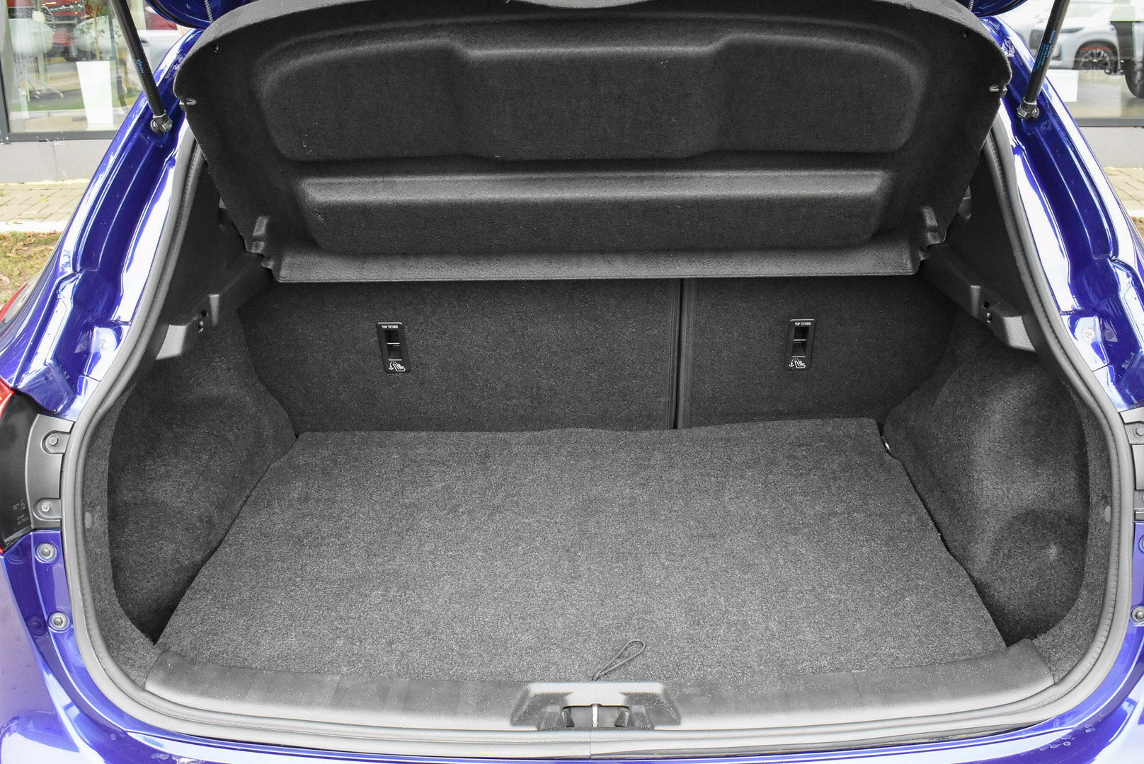 Nissan Qashqai, II 1.2 CVT (115 л.с.) 2016