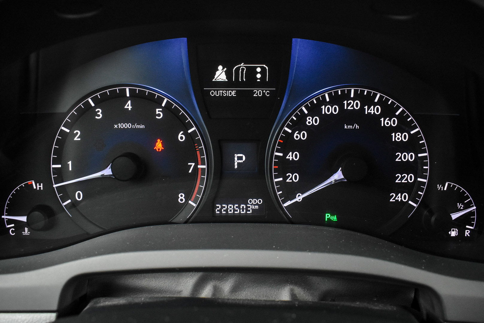 Lexus RX, III Рестайлинг 350 3.5 AT (277 л.с.) 4WD 2012