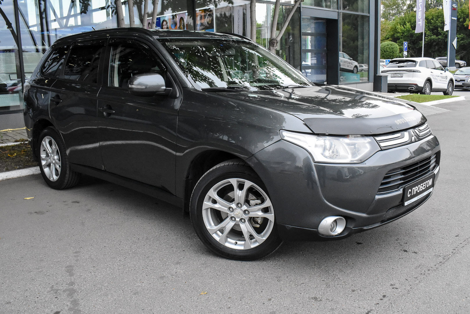 Mitsubishi Outlander, III 2.4 CVT (167 л.с.) 4WD 2013