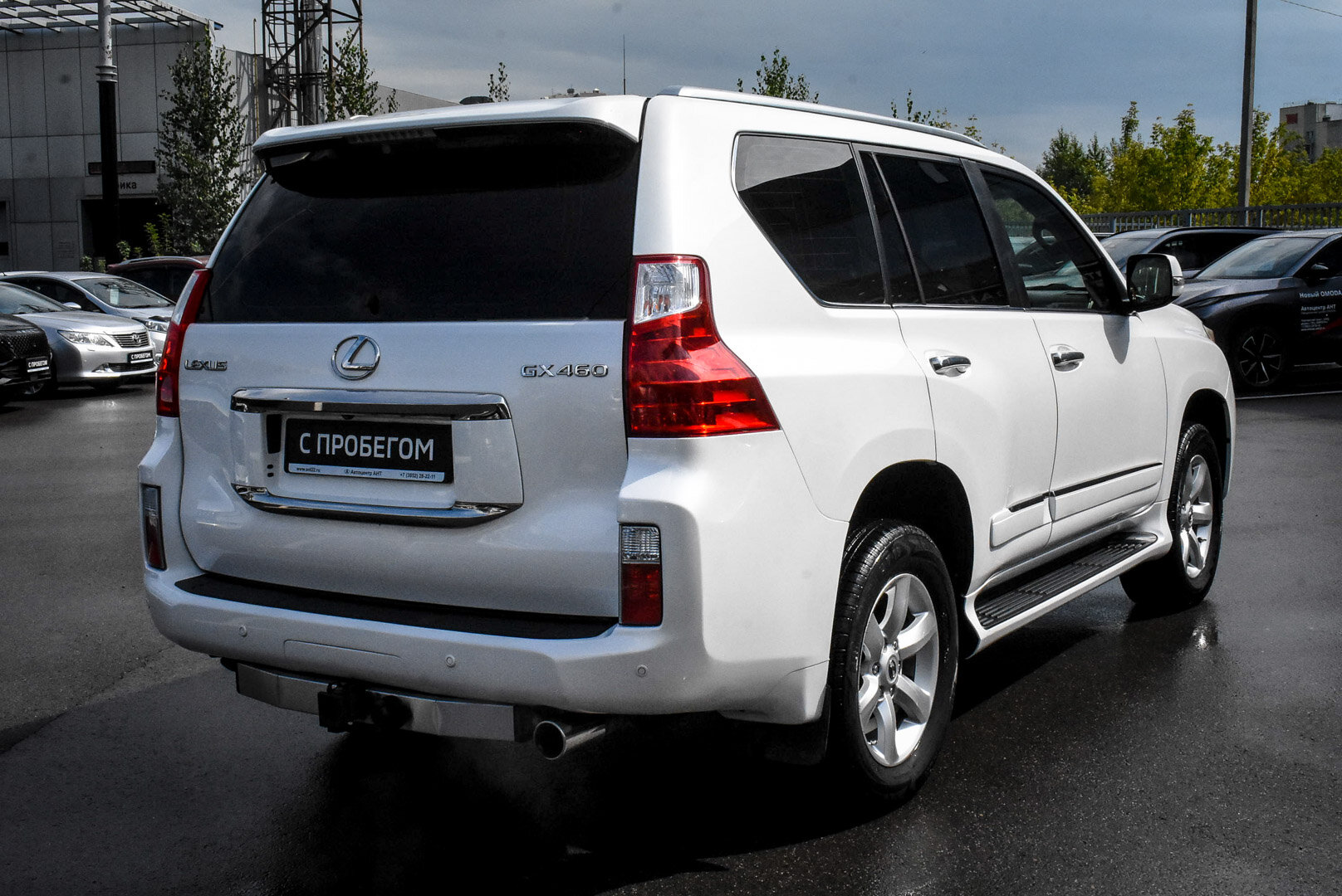 Lexus GX, II 460 4.6 AT (296 л.с.) 4WD 2011