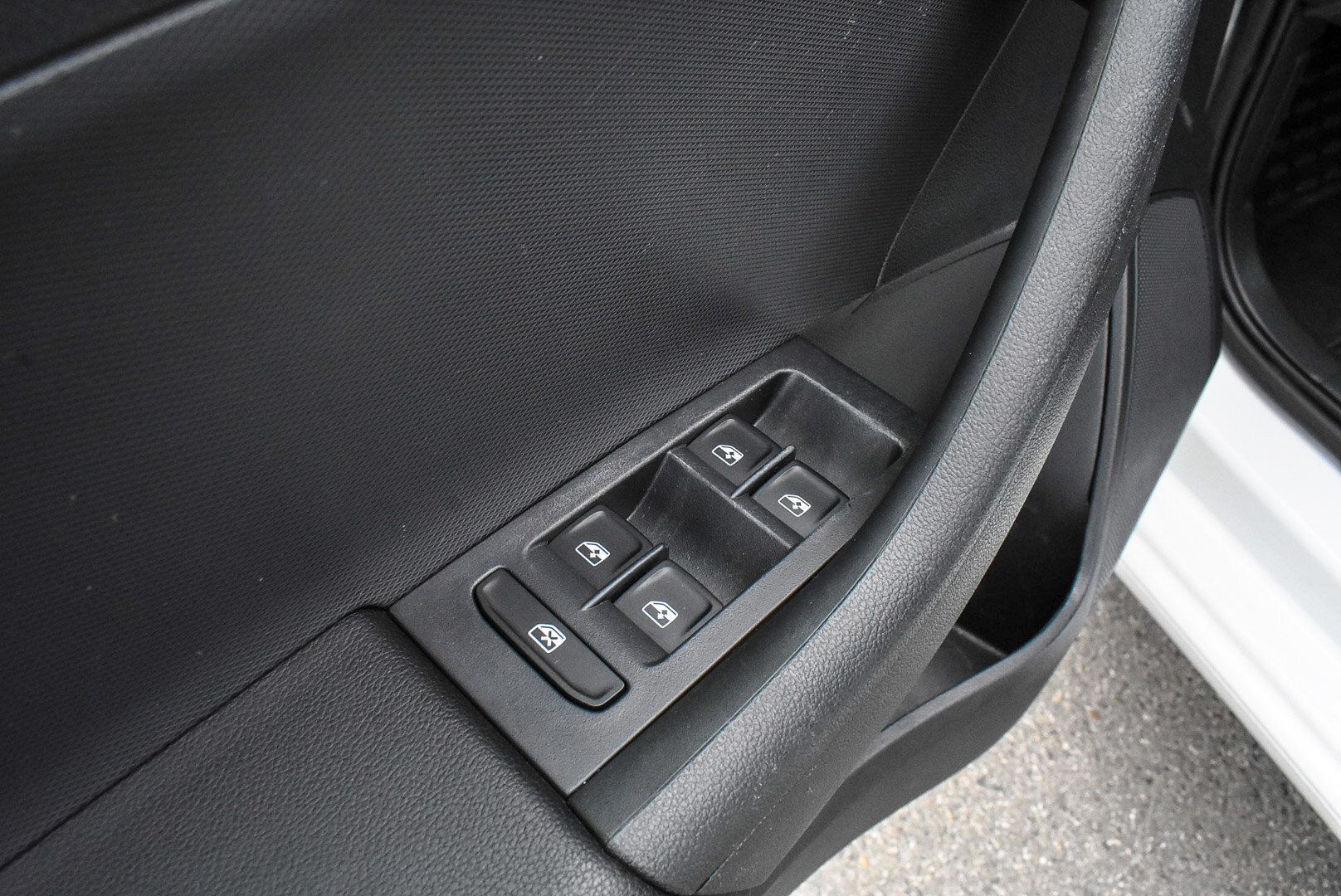 Volkswagen Polo, VI 1.6 AT (110 л.с.) 2022