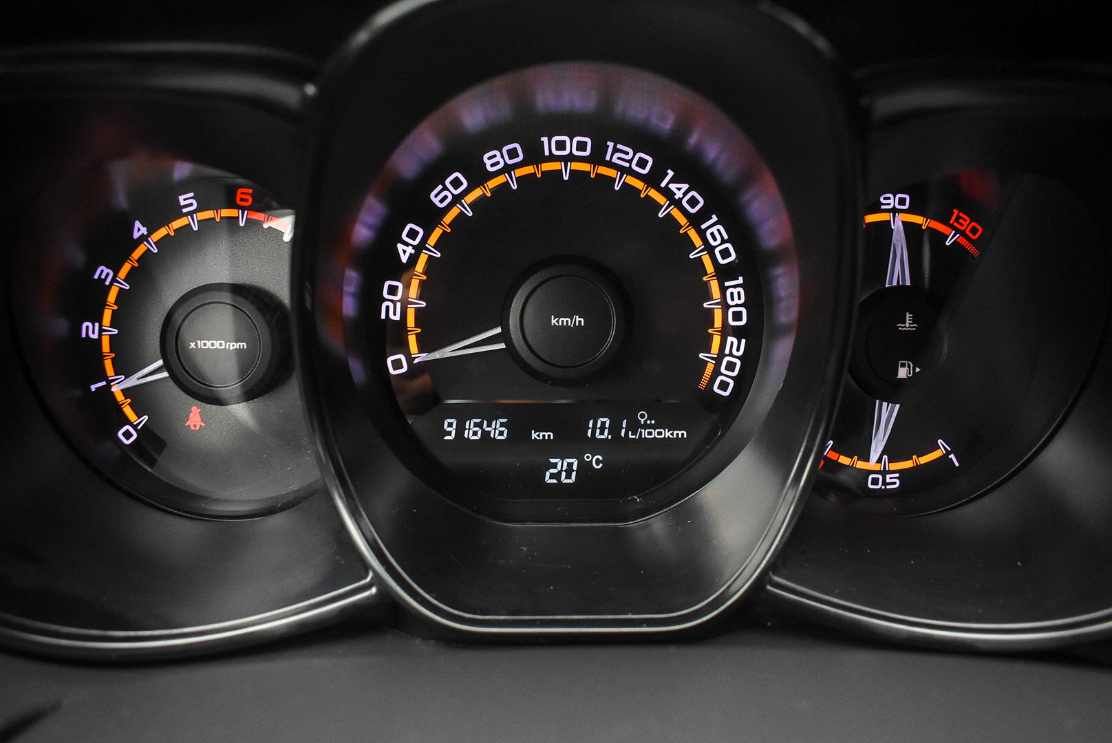 Lada (ВАЗ) Vesta, I SW 1.6 MT (106 л.с.) 2021